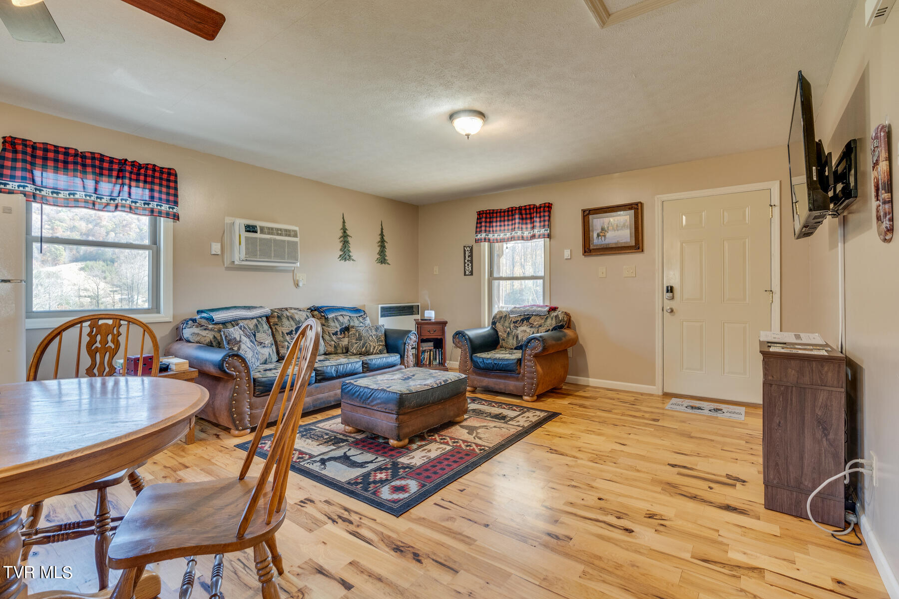 6720 Canton Road