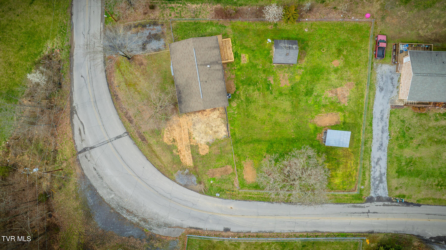 472 Lenoir Road
