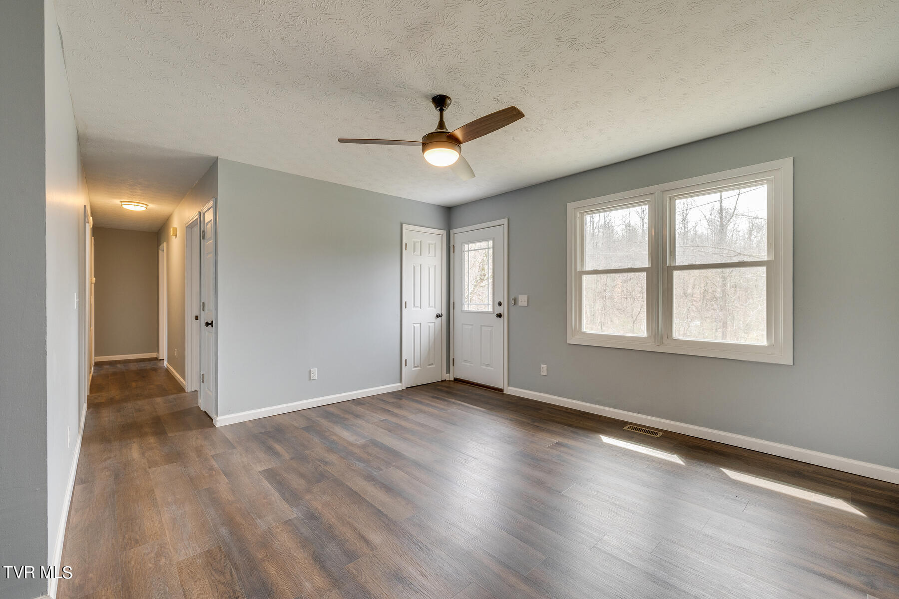 472 Lenoir Road