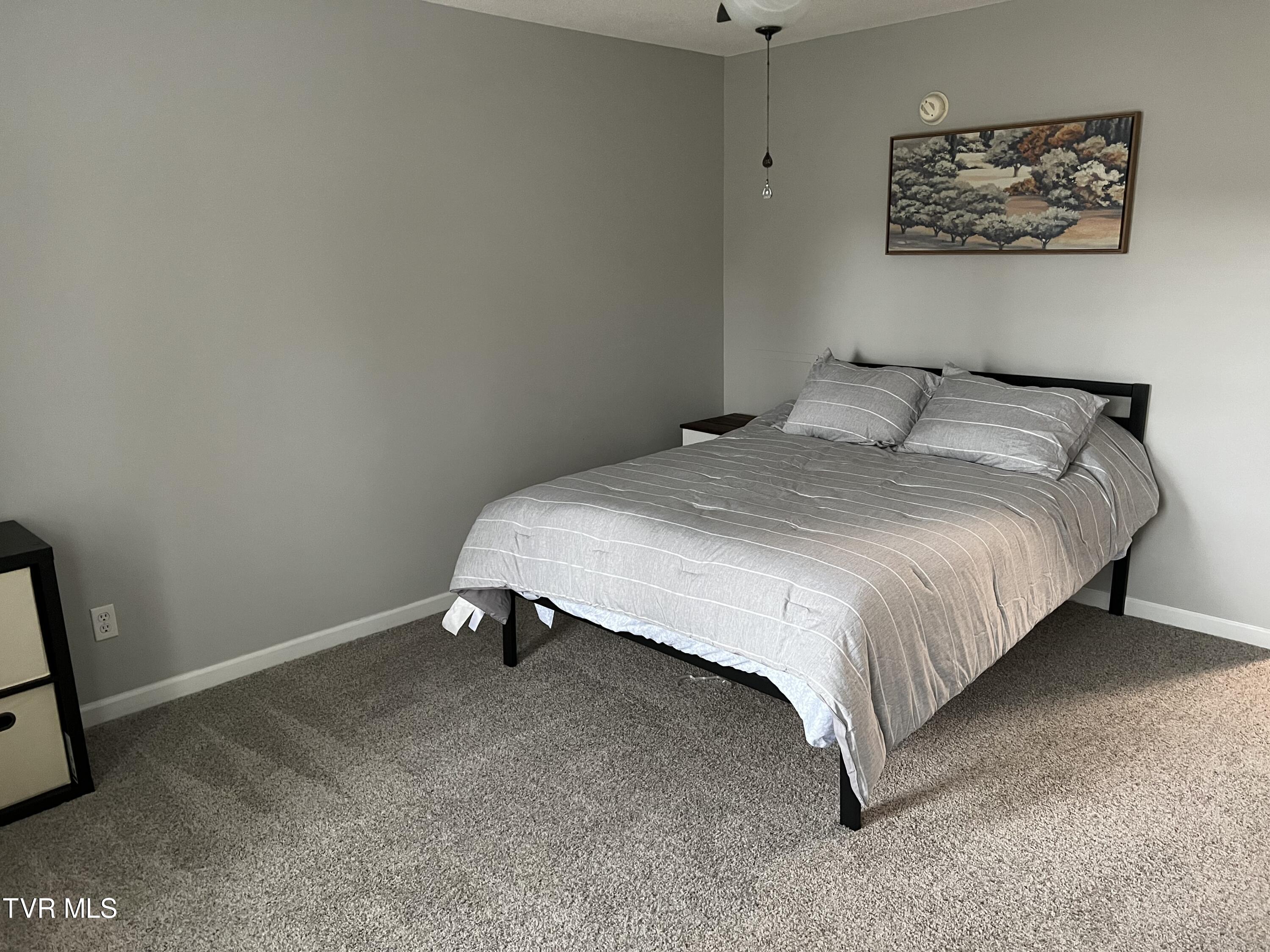 263 Hunter Hills Circle, 2