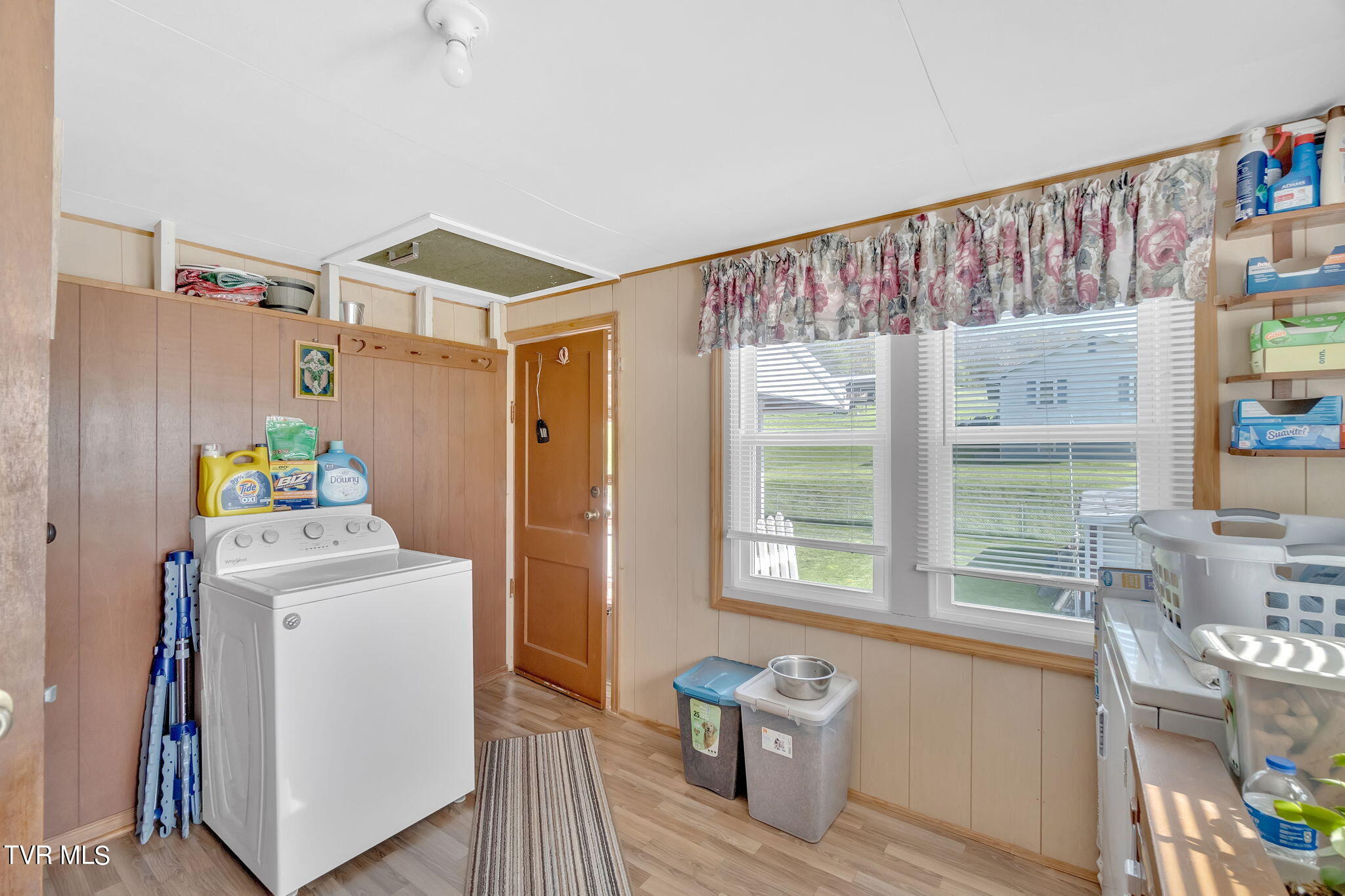 762 East Carters Valley Road