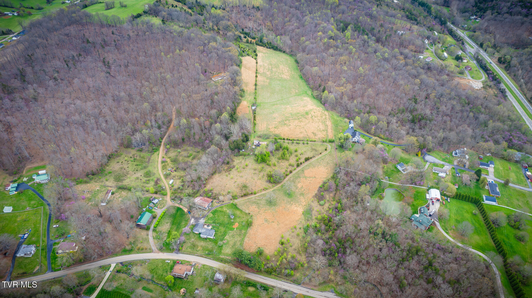 222 Cold Springs Road