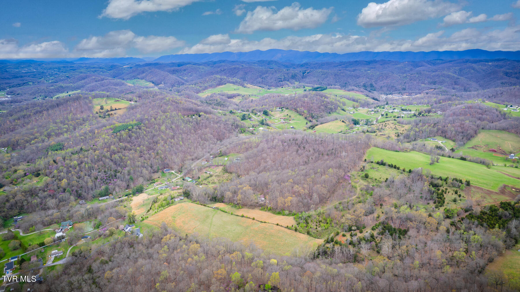 222 Cold Springs Road