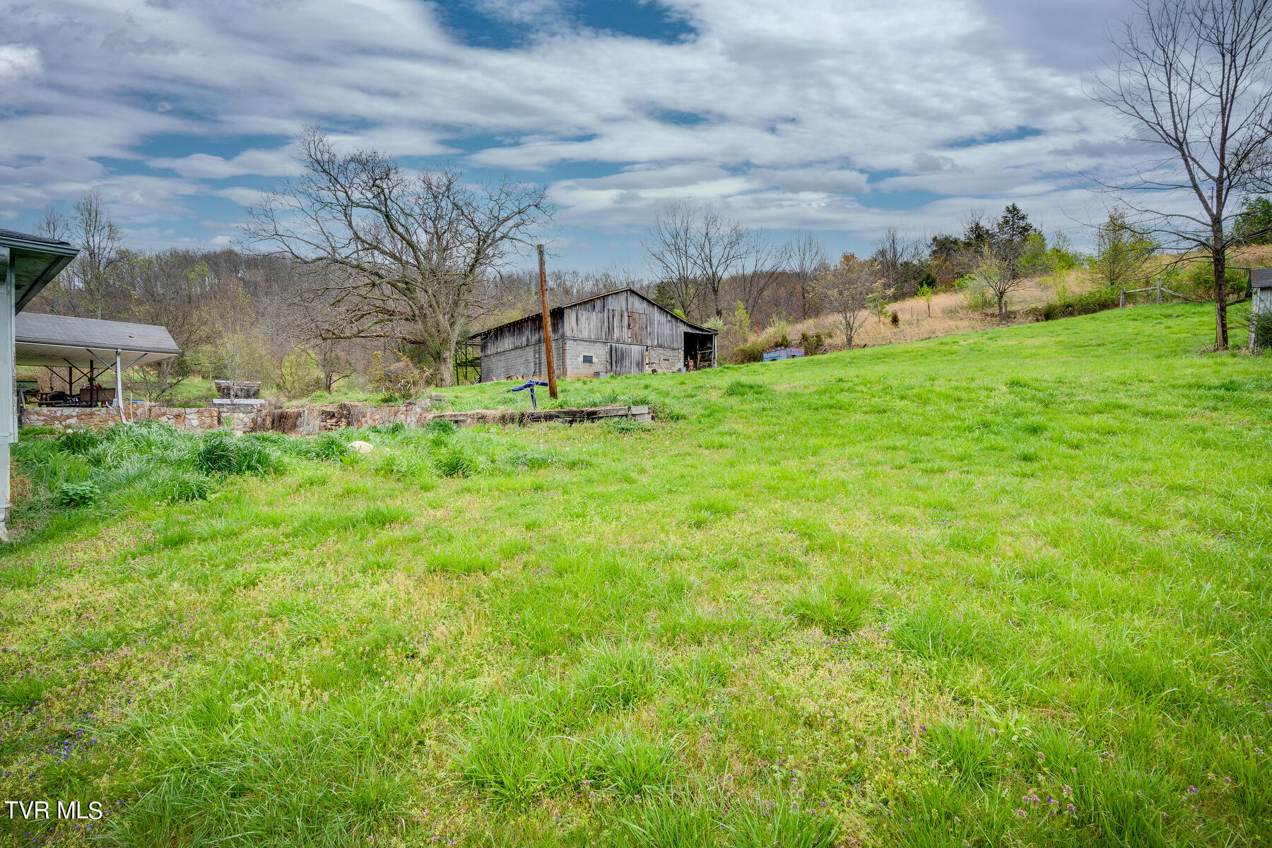 222 Cold Springs Road