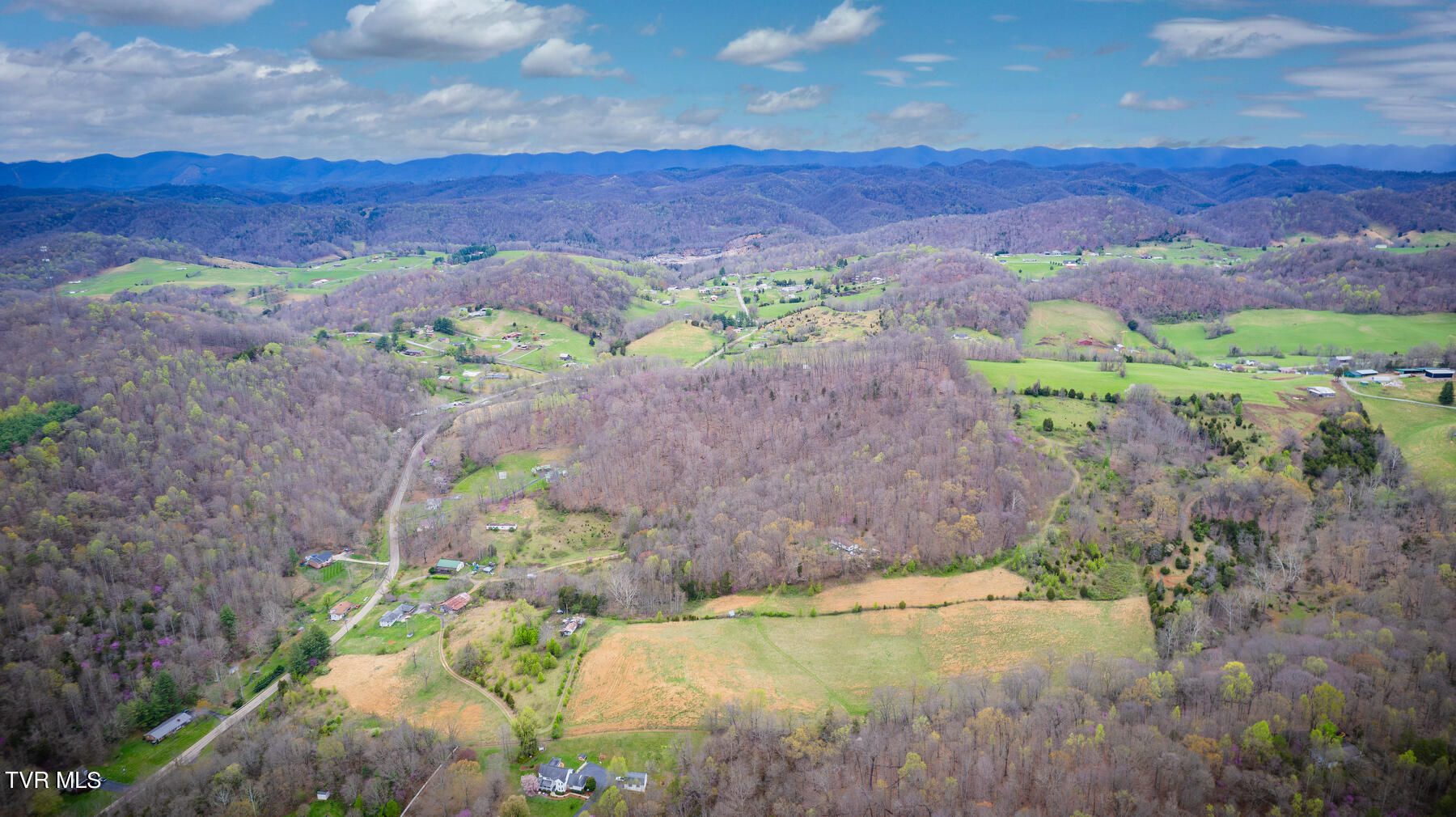 222 Cold Springs Road