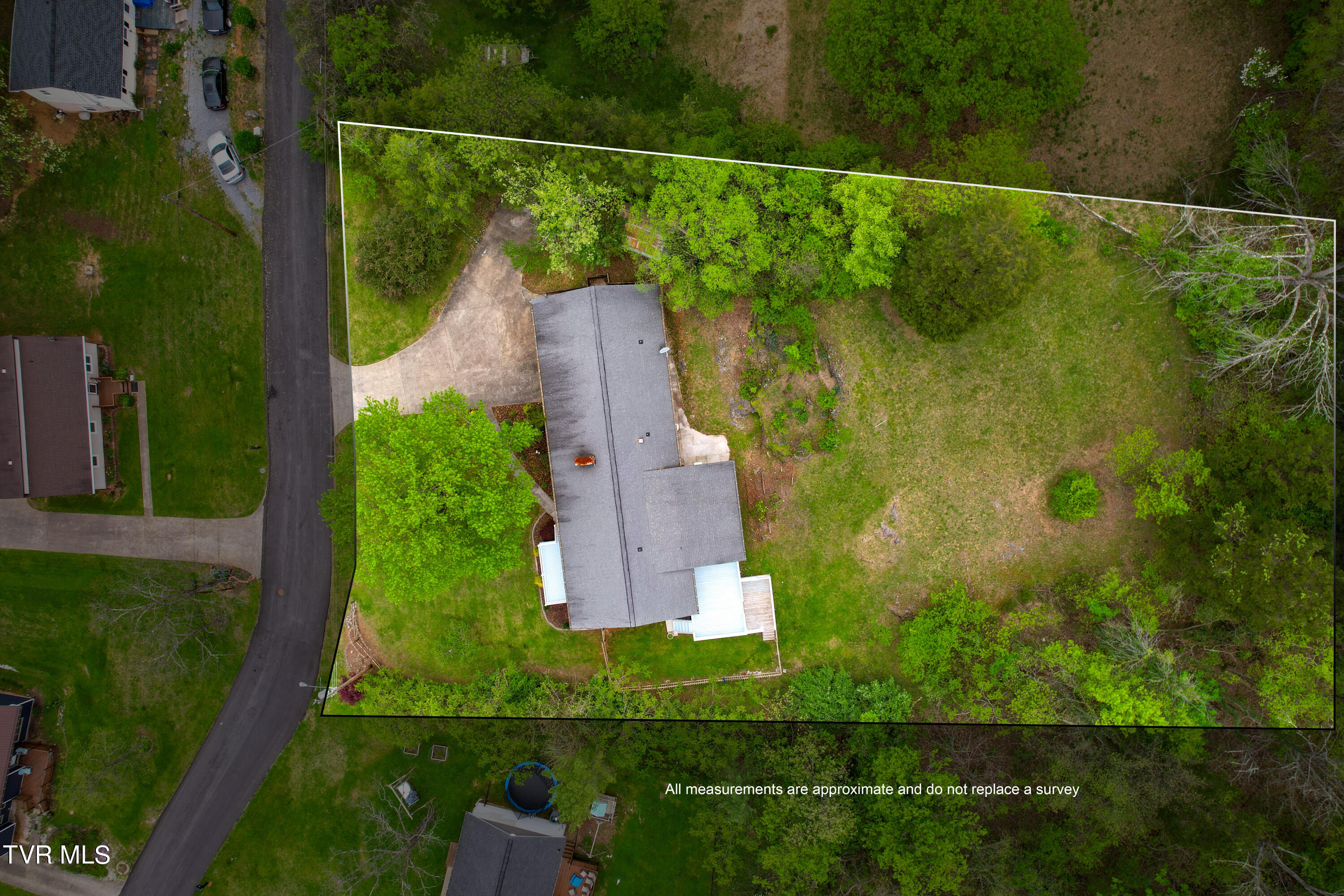 1652 Ridgeway Drive