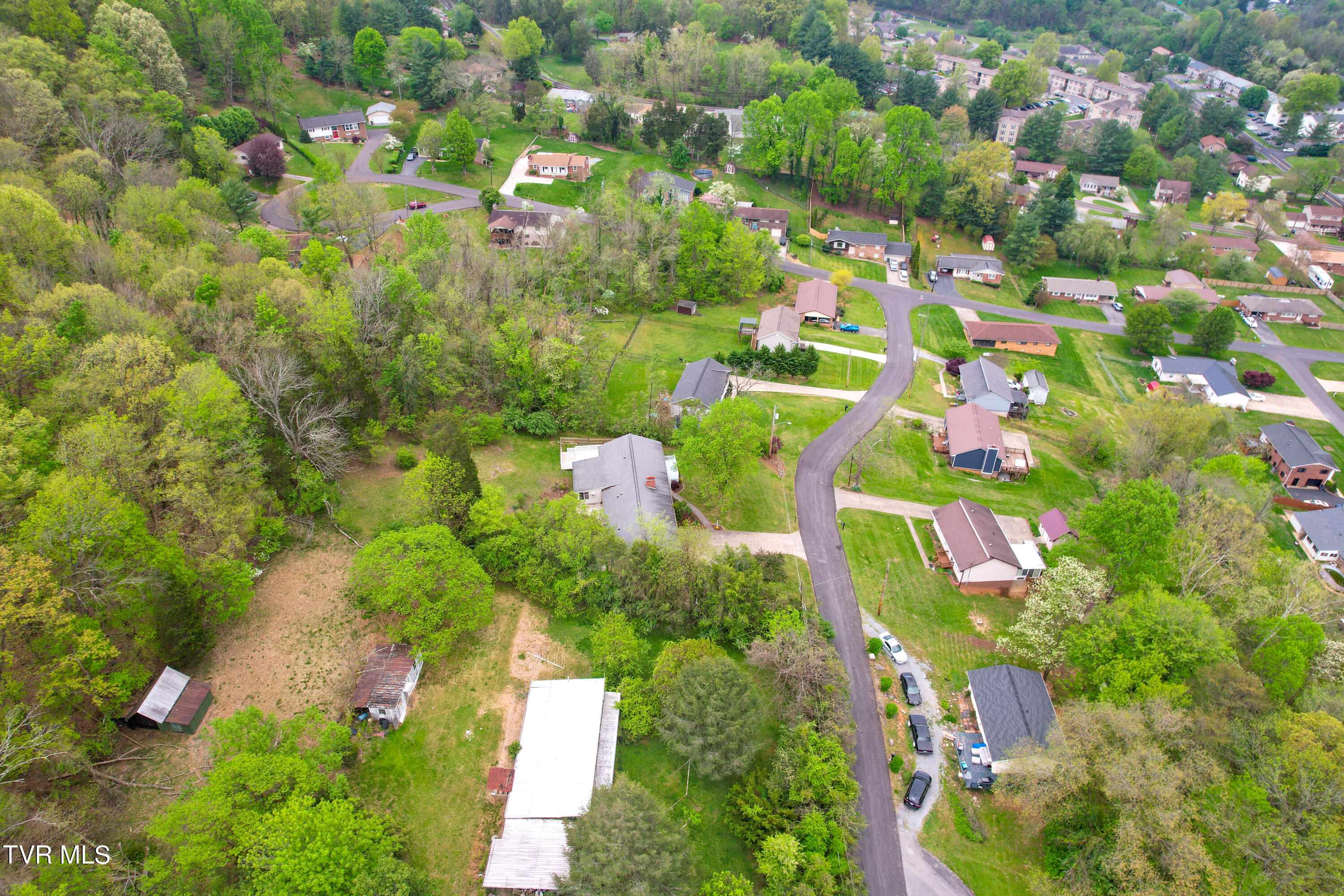 1652 Ridgeway Drive