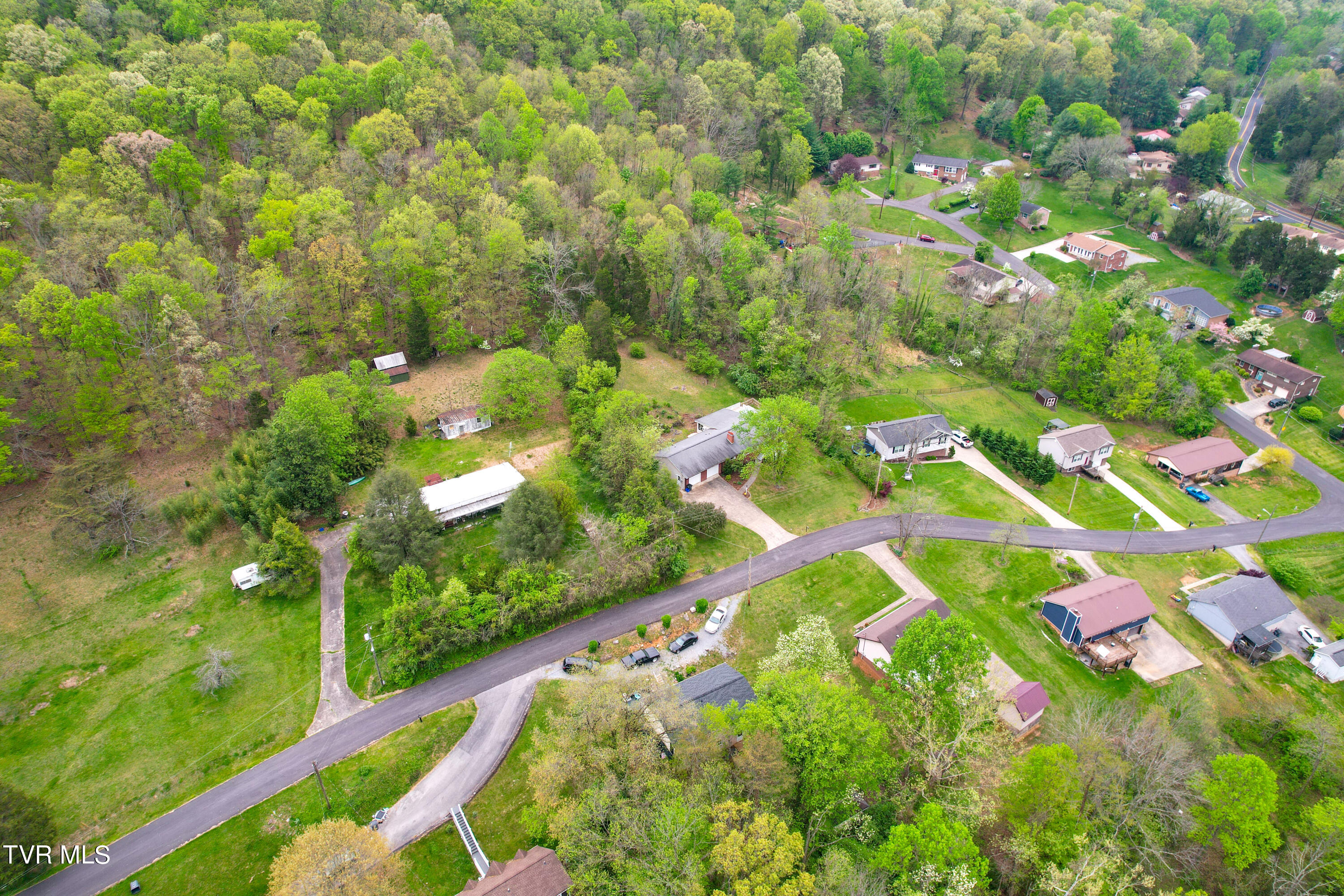 1652 Ridgeway Drive