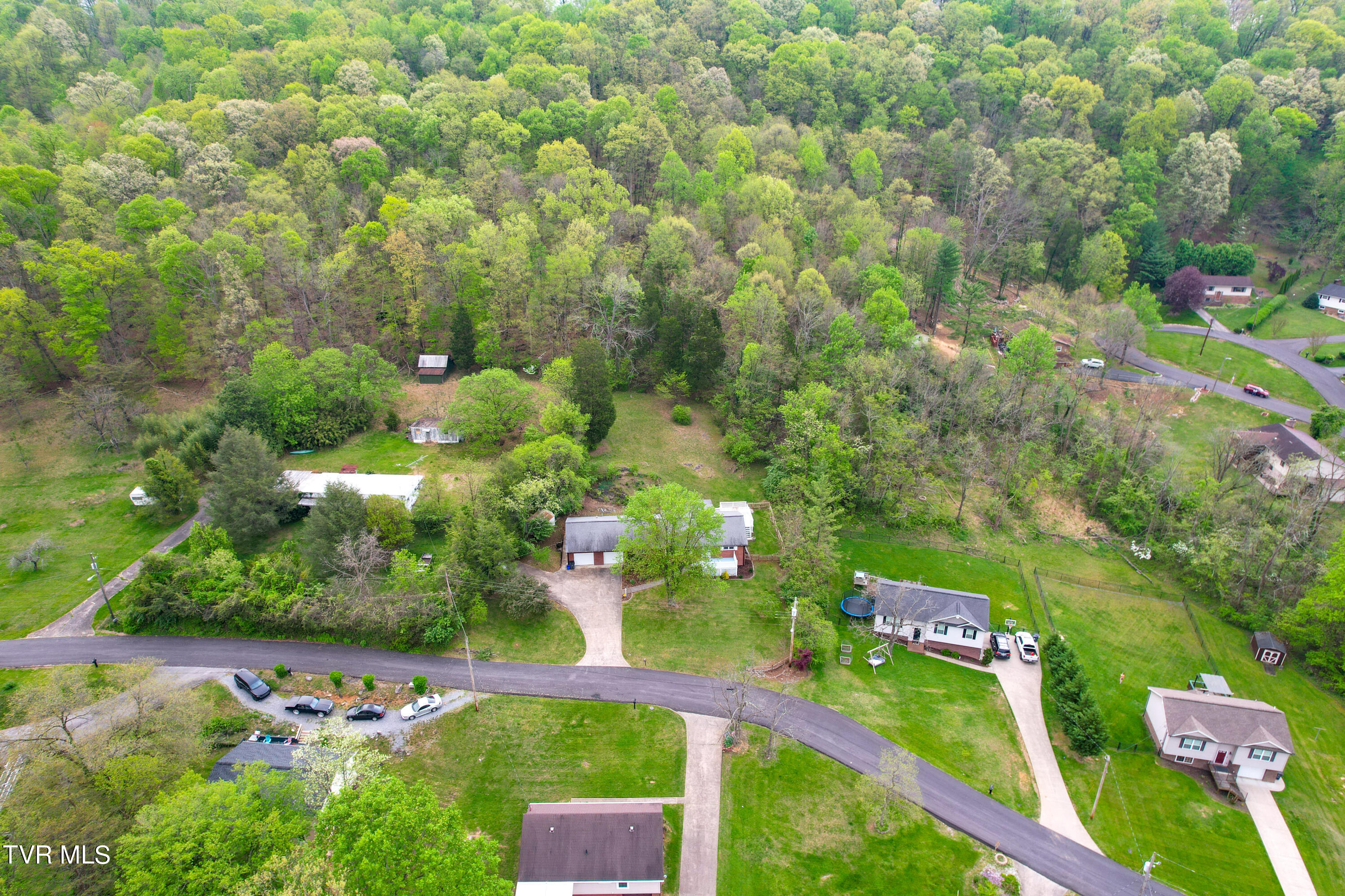 1652 Ridgeway Drive