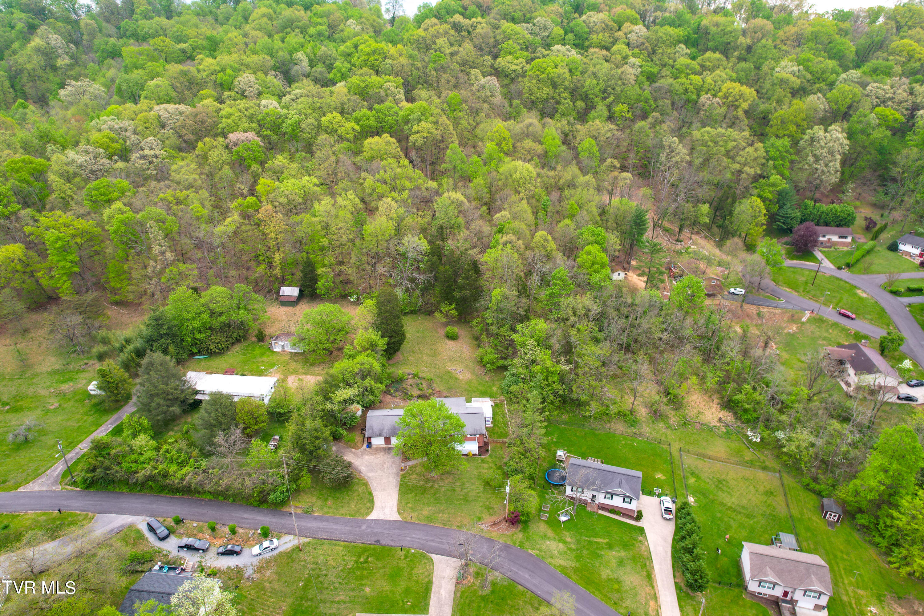 1652 Ridgeway Drive