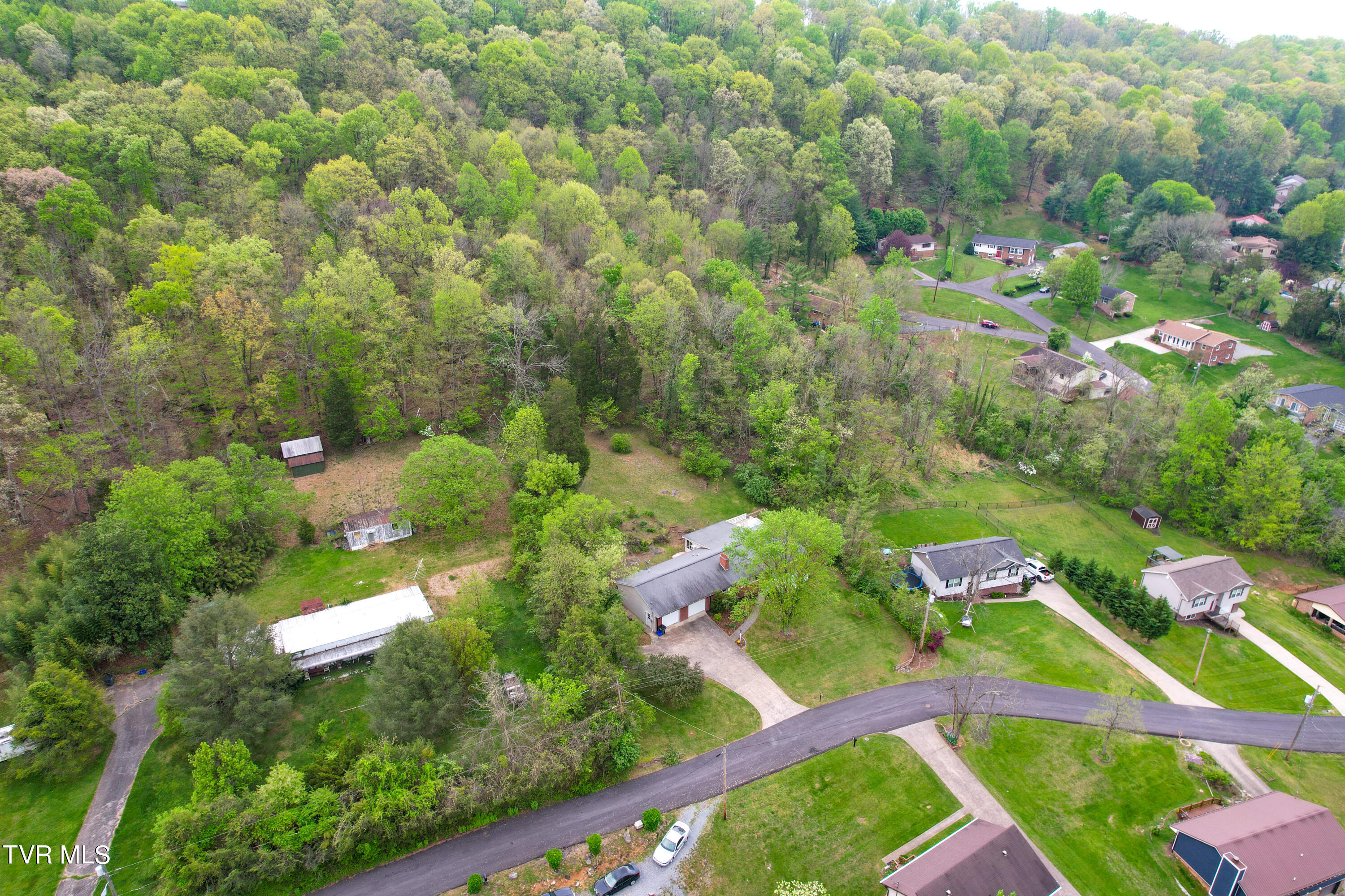 1652 Ridgeway Drive