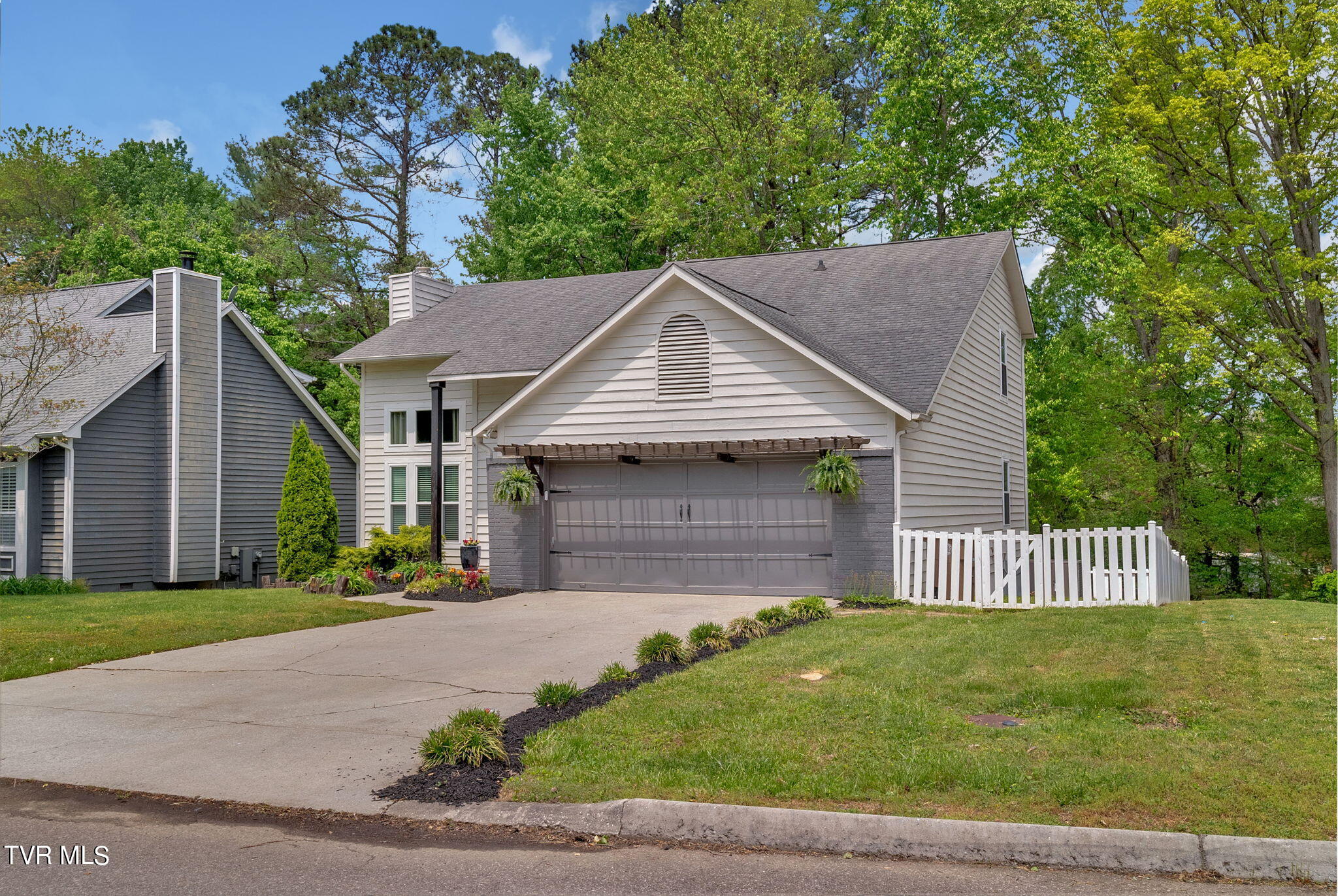 1437 Francis Station Drive