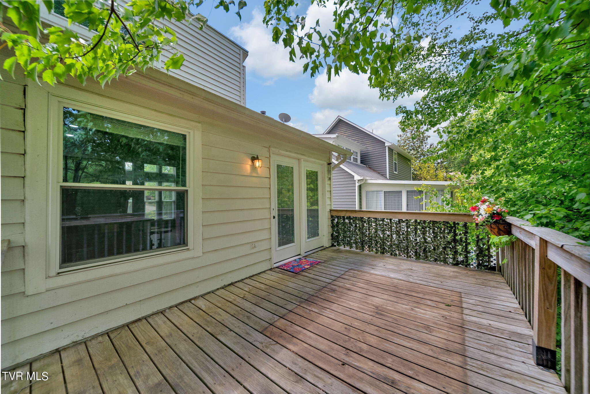 1437 Francis Station Drive