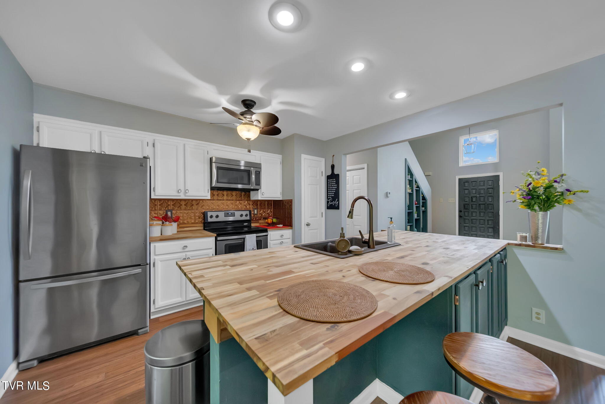 1437 Francis Station Drive