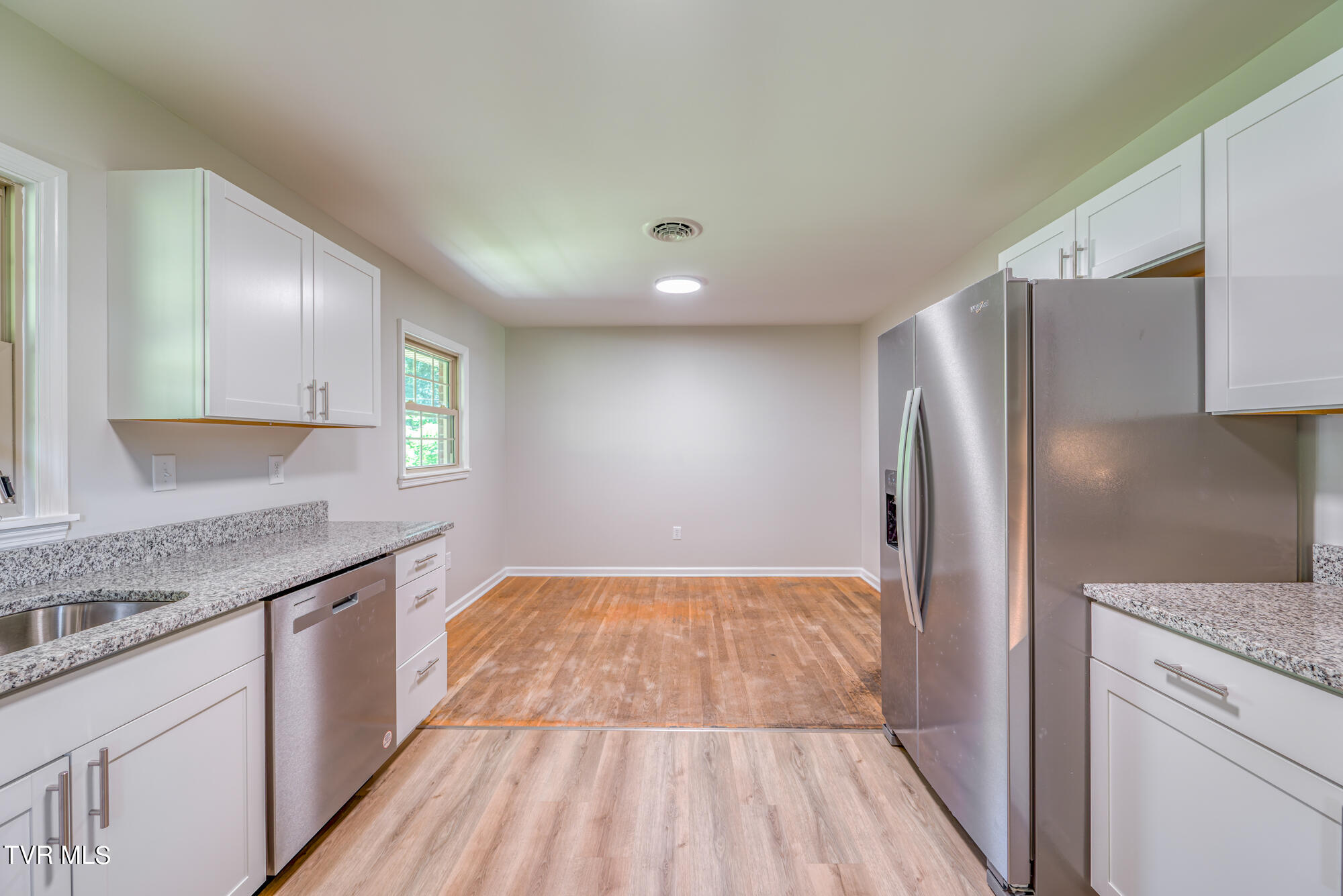 100 Broad View Circle
