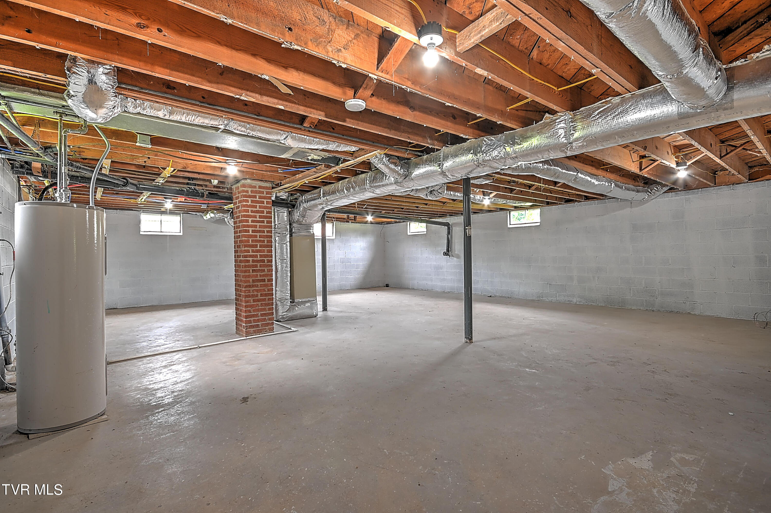 1817 Fort Robinson Drive