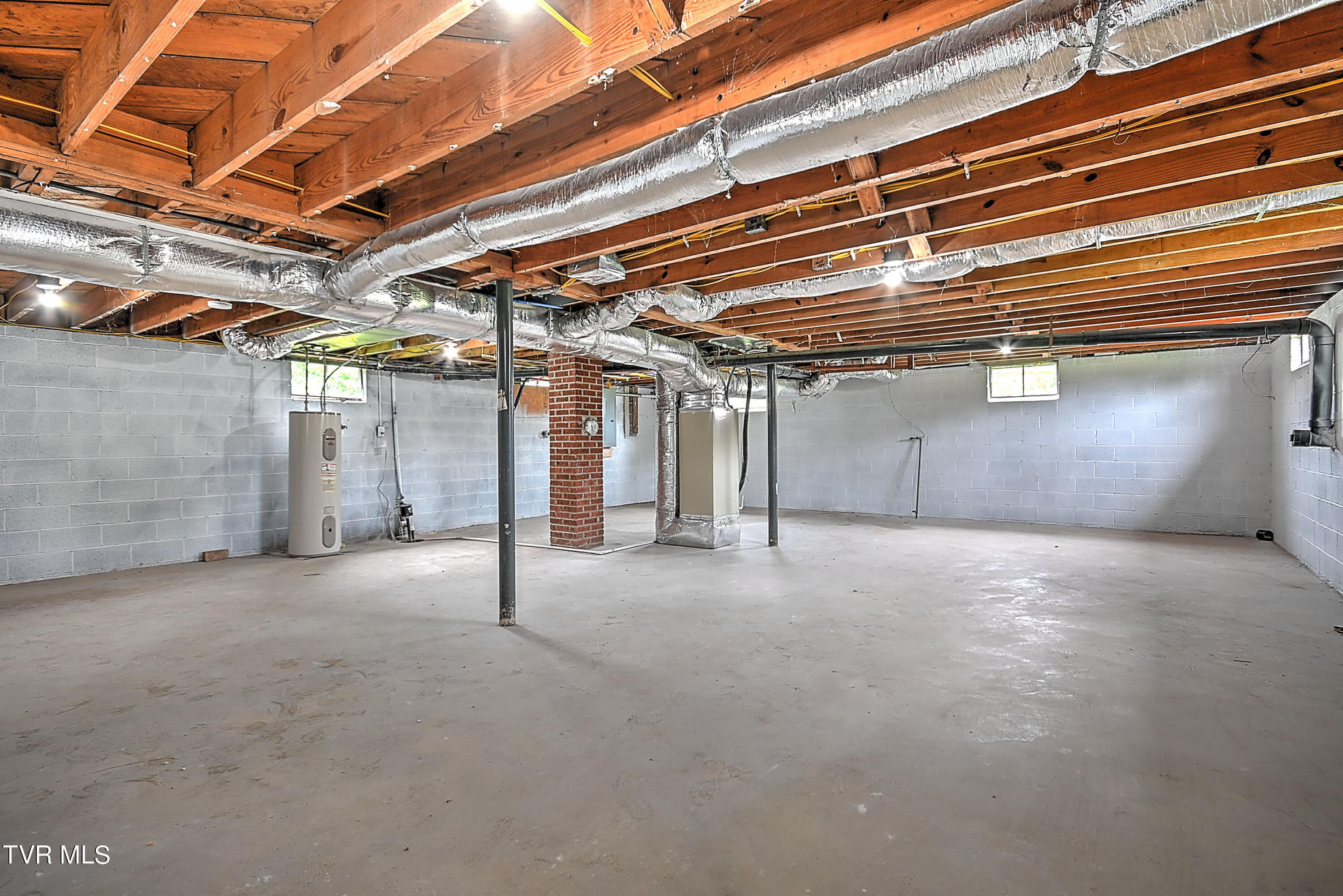 1817 Fort Robinson Drive