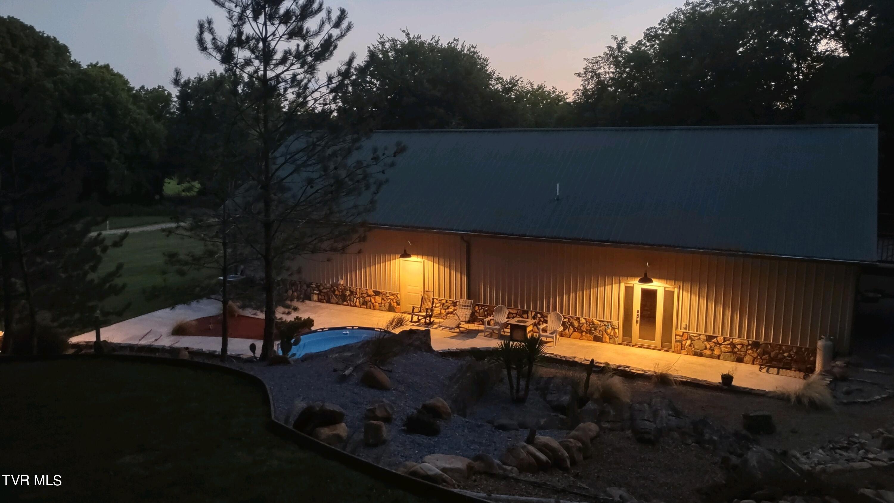 2044 Pigeon Creek Road