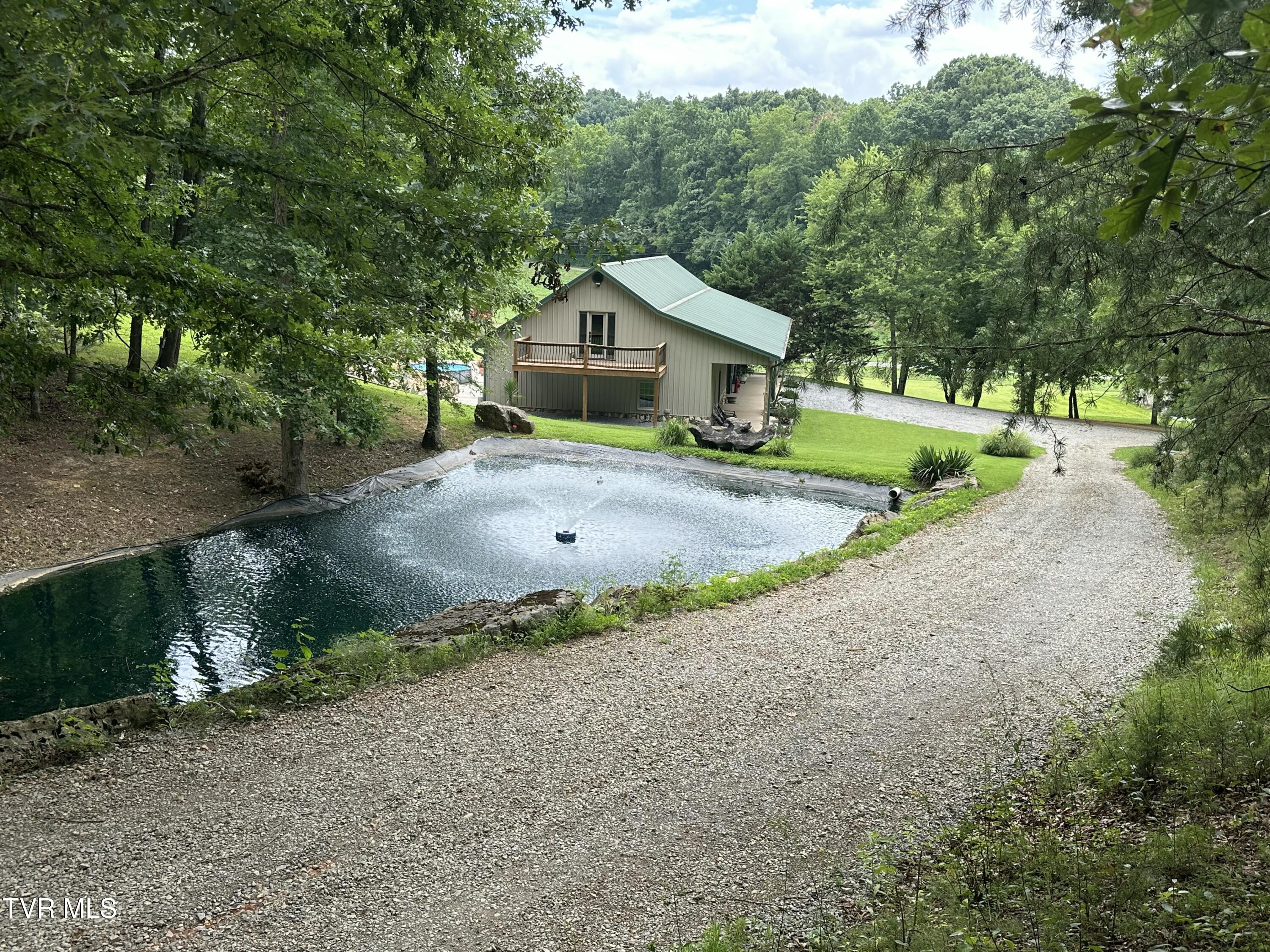 2044 Pigeon Creek Road