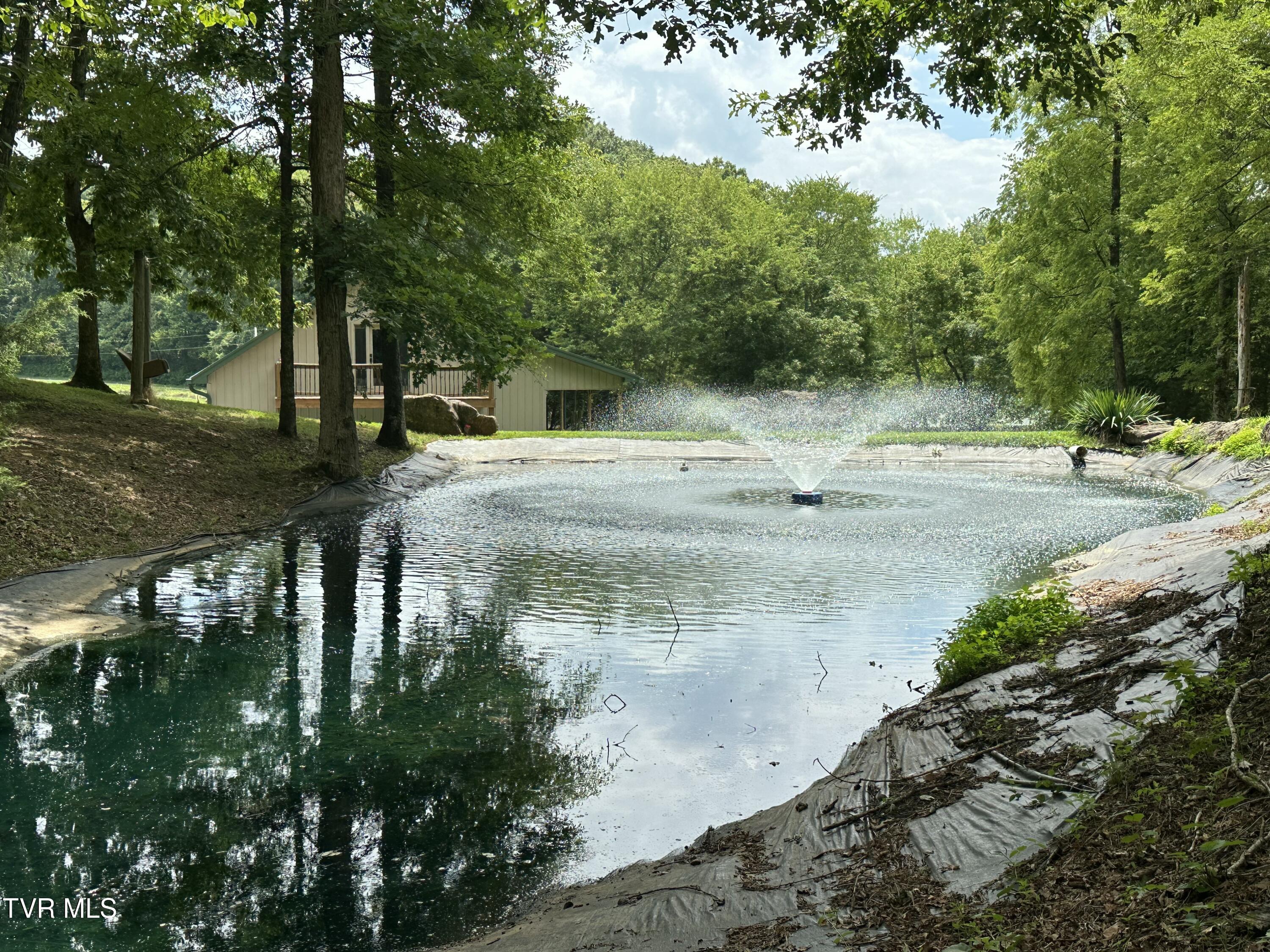 2044 Pigeon Creek Road