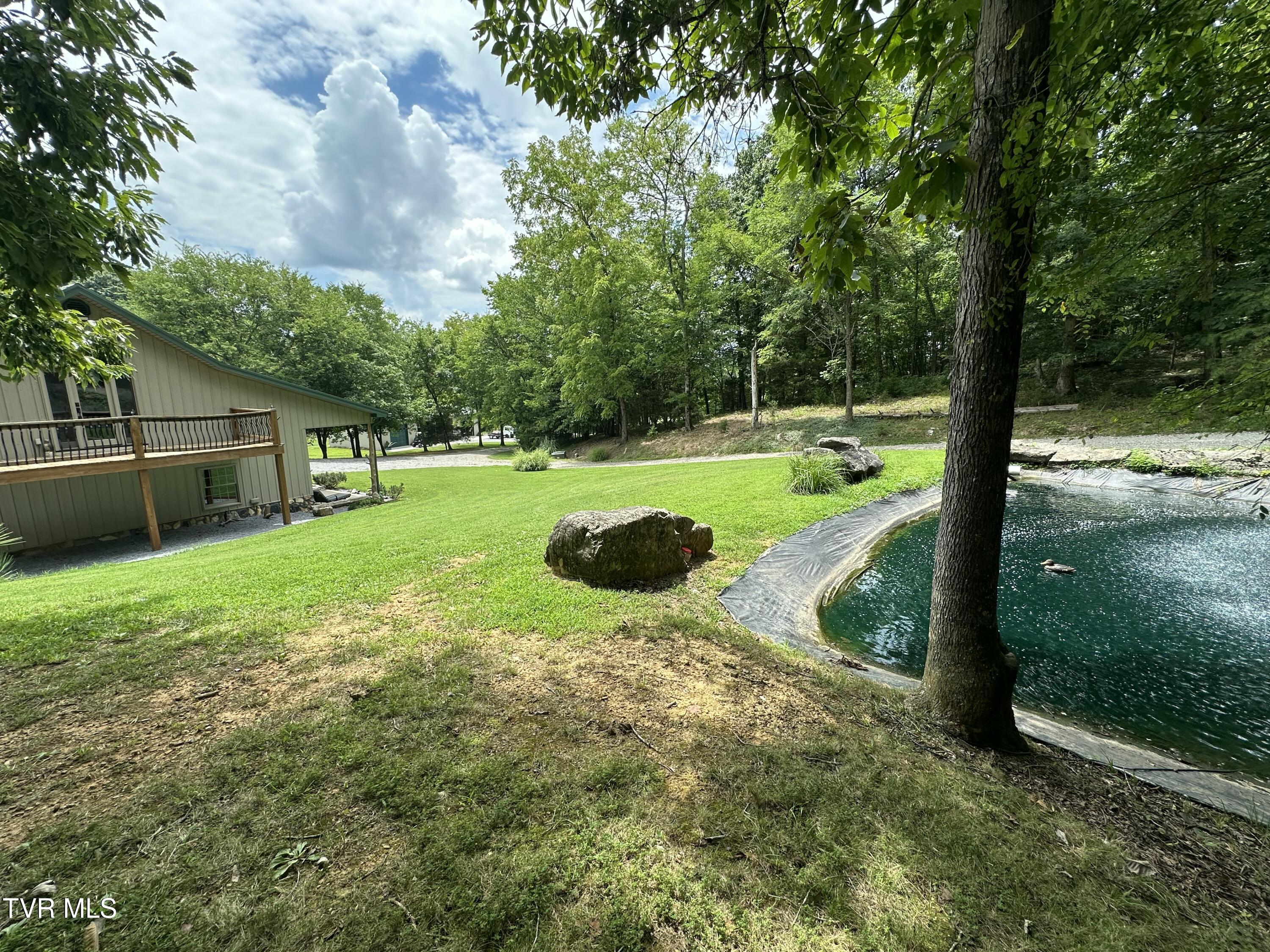 2044 Pigeon Creek Road