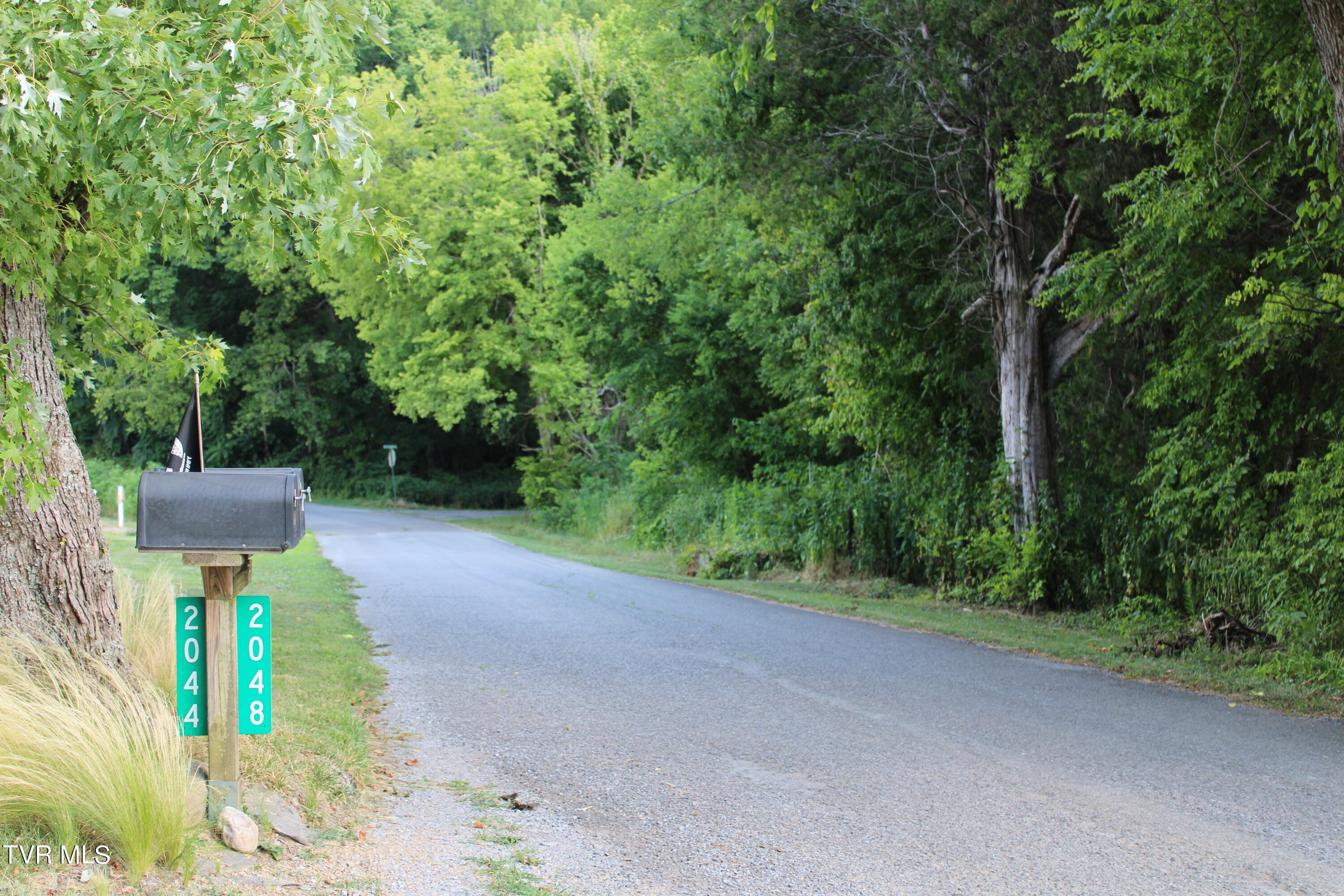 2044 Pigeon Creek Road