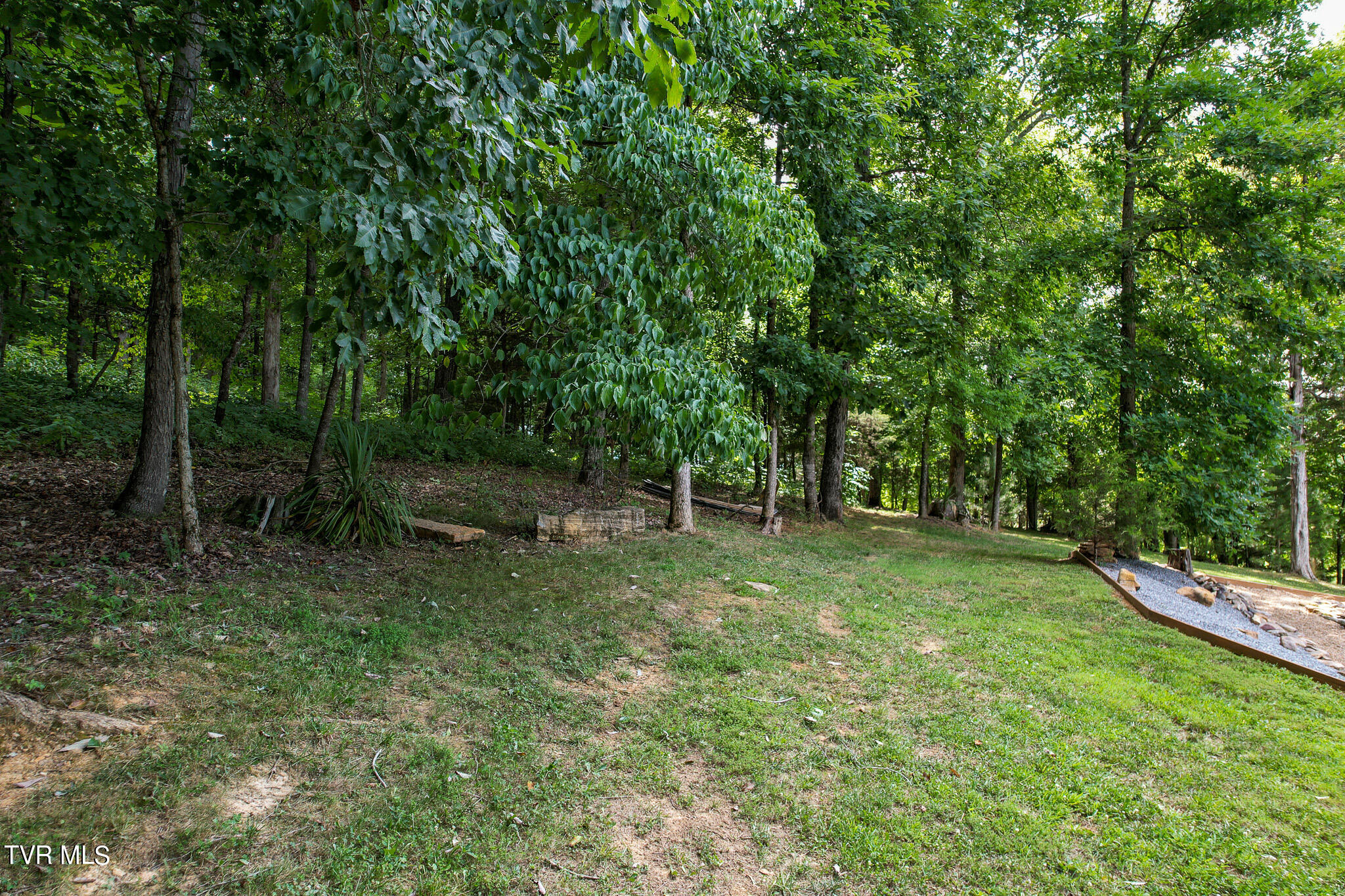 2044 Pigeon Creek Road