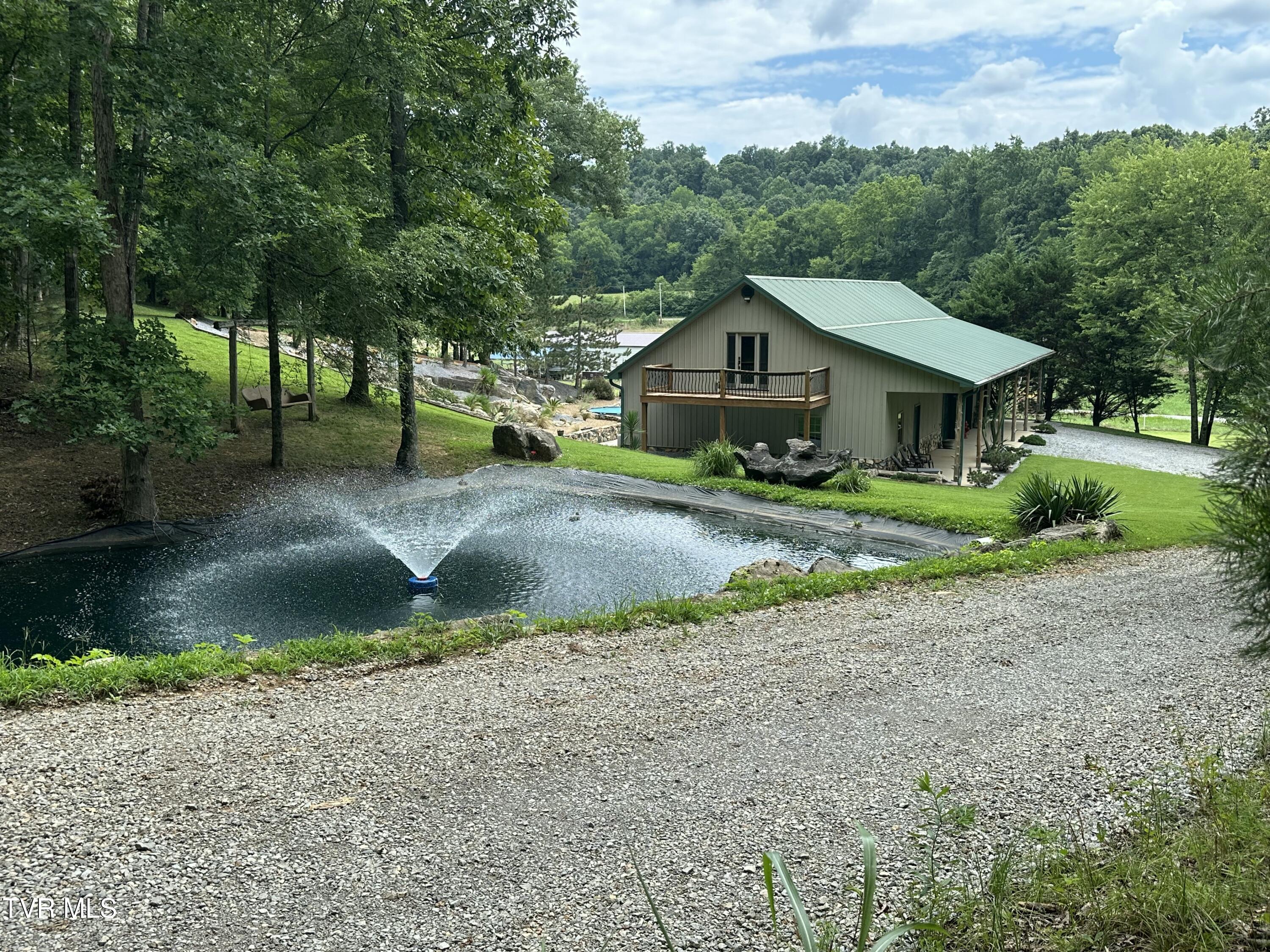 2044 Pigeon Creek Road