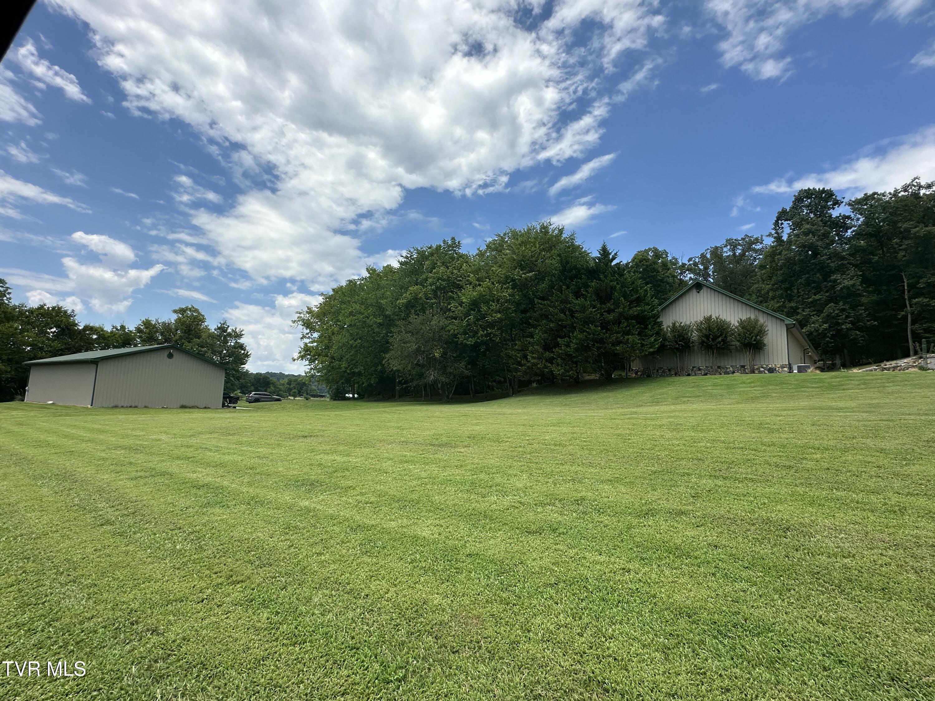 2044 Pigeon Creek Road