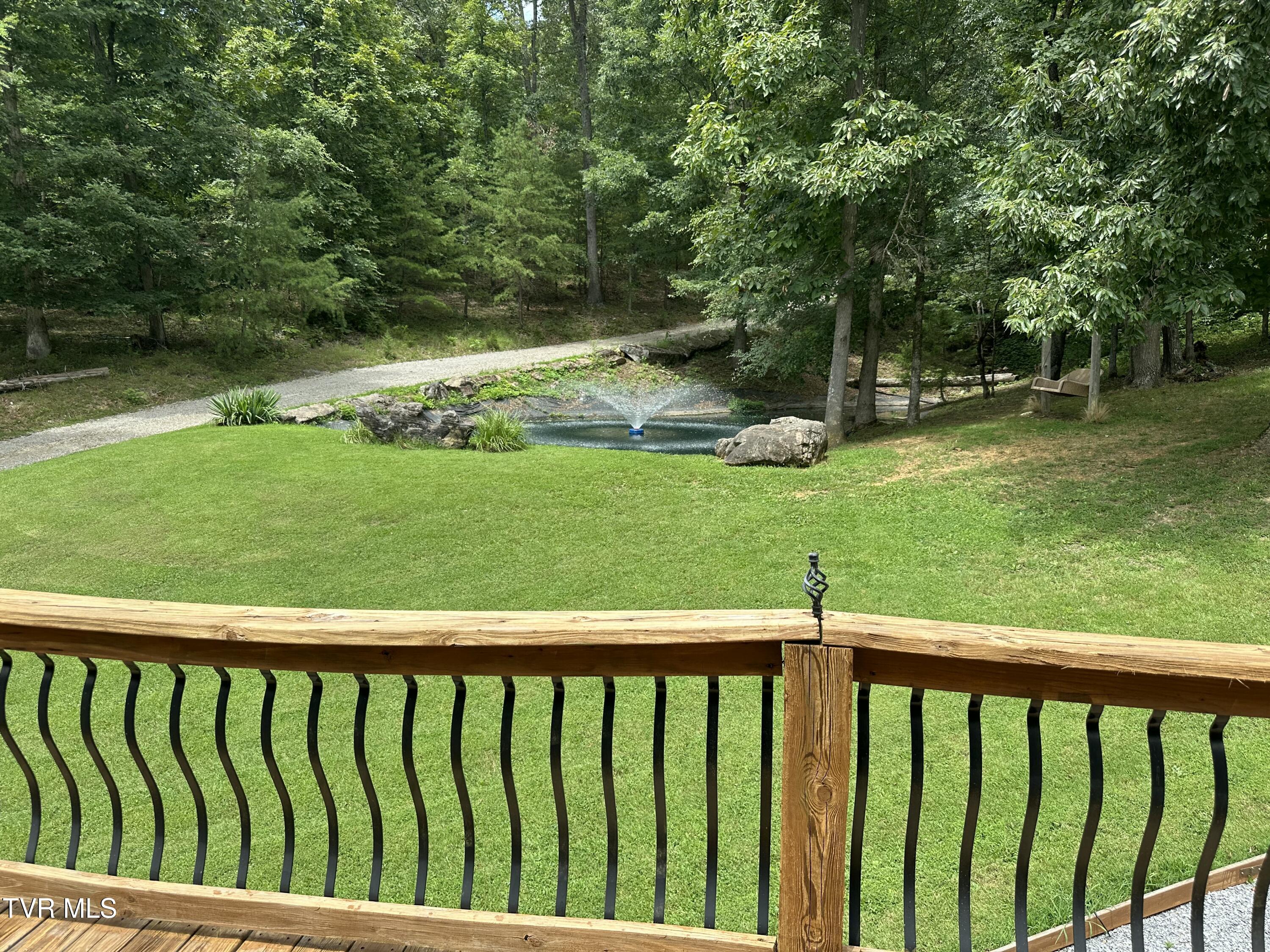 2044 Pigeon Creek Road