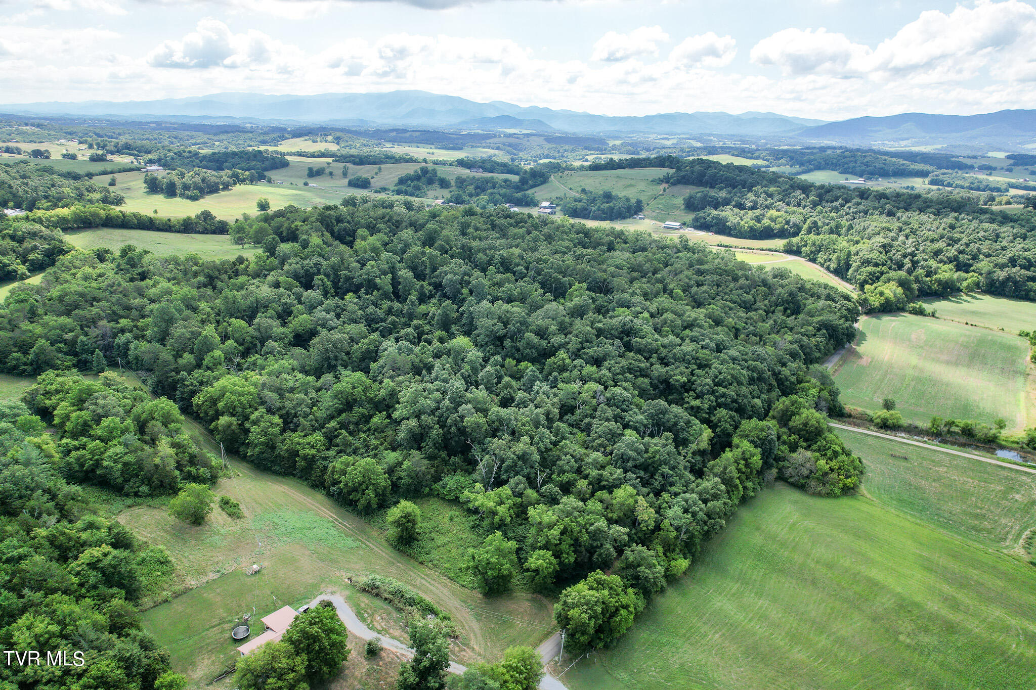 2044 Pigeon Creek Road