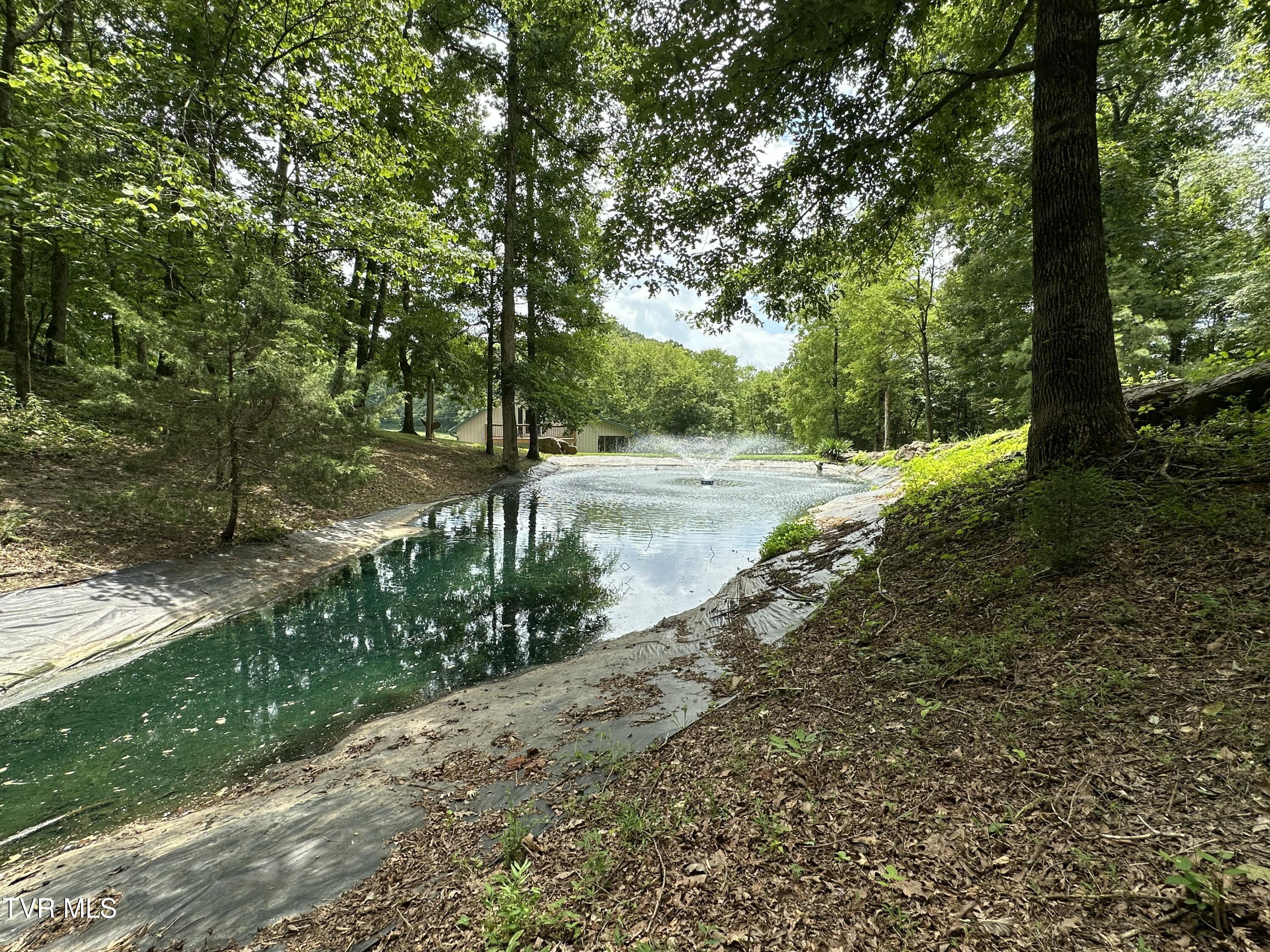 2044 Pigeon Creek Road