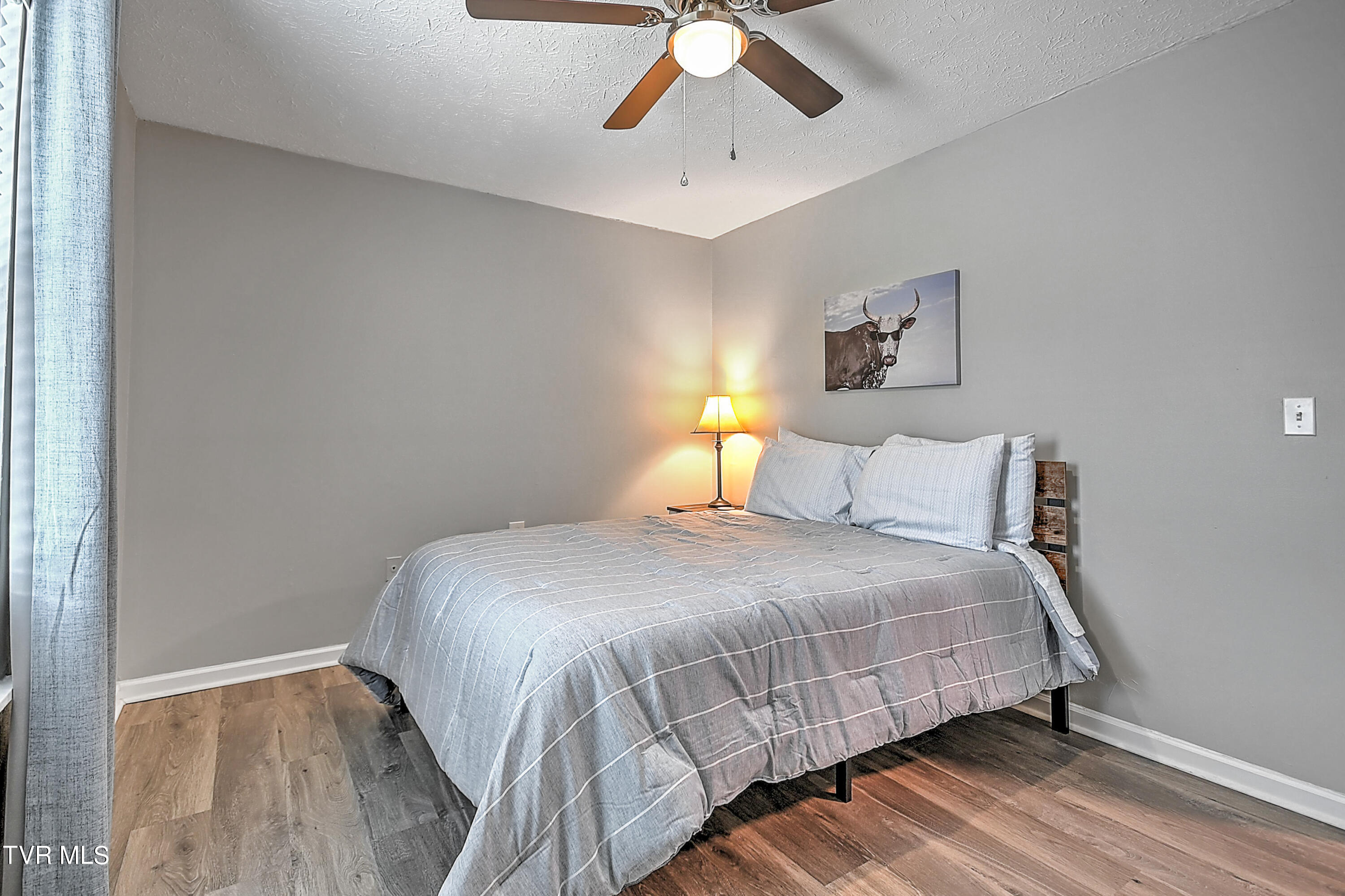 405 Eastley Court, E-5