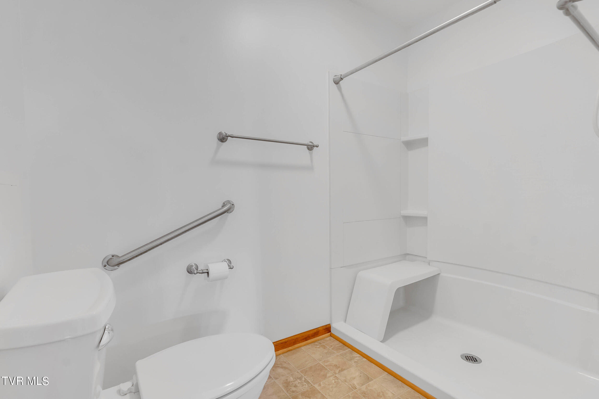 121 Thomas Lincoln Place Place