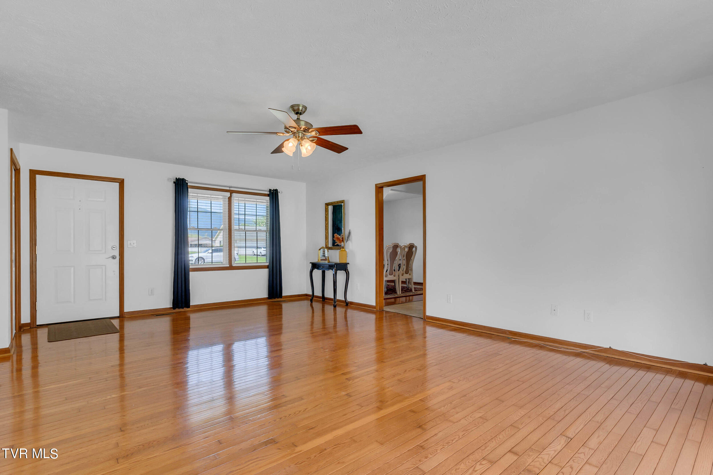 121 Thomas Lincoln Place Place
