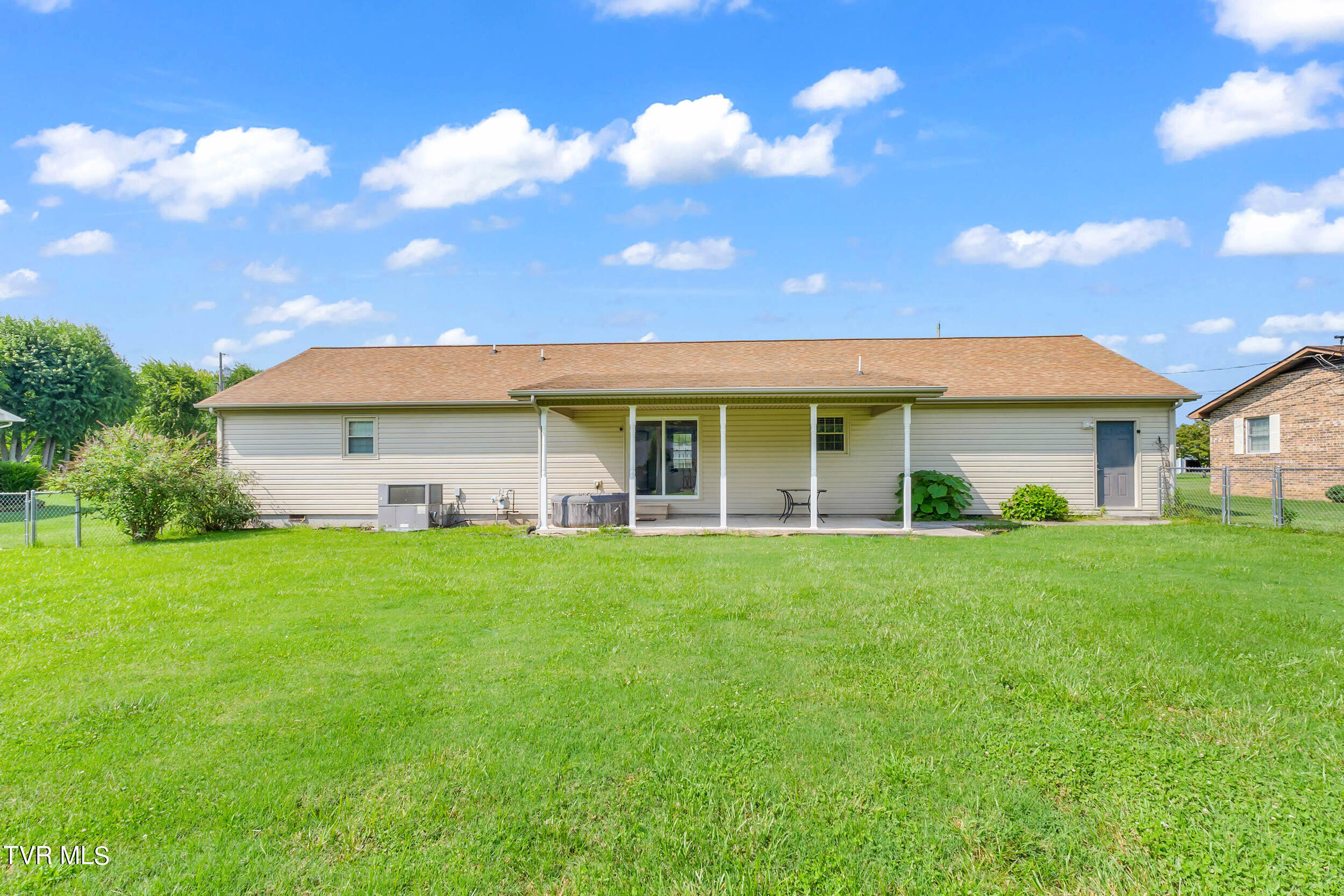 121 Thomas Lincoln Place Place