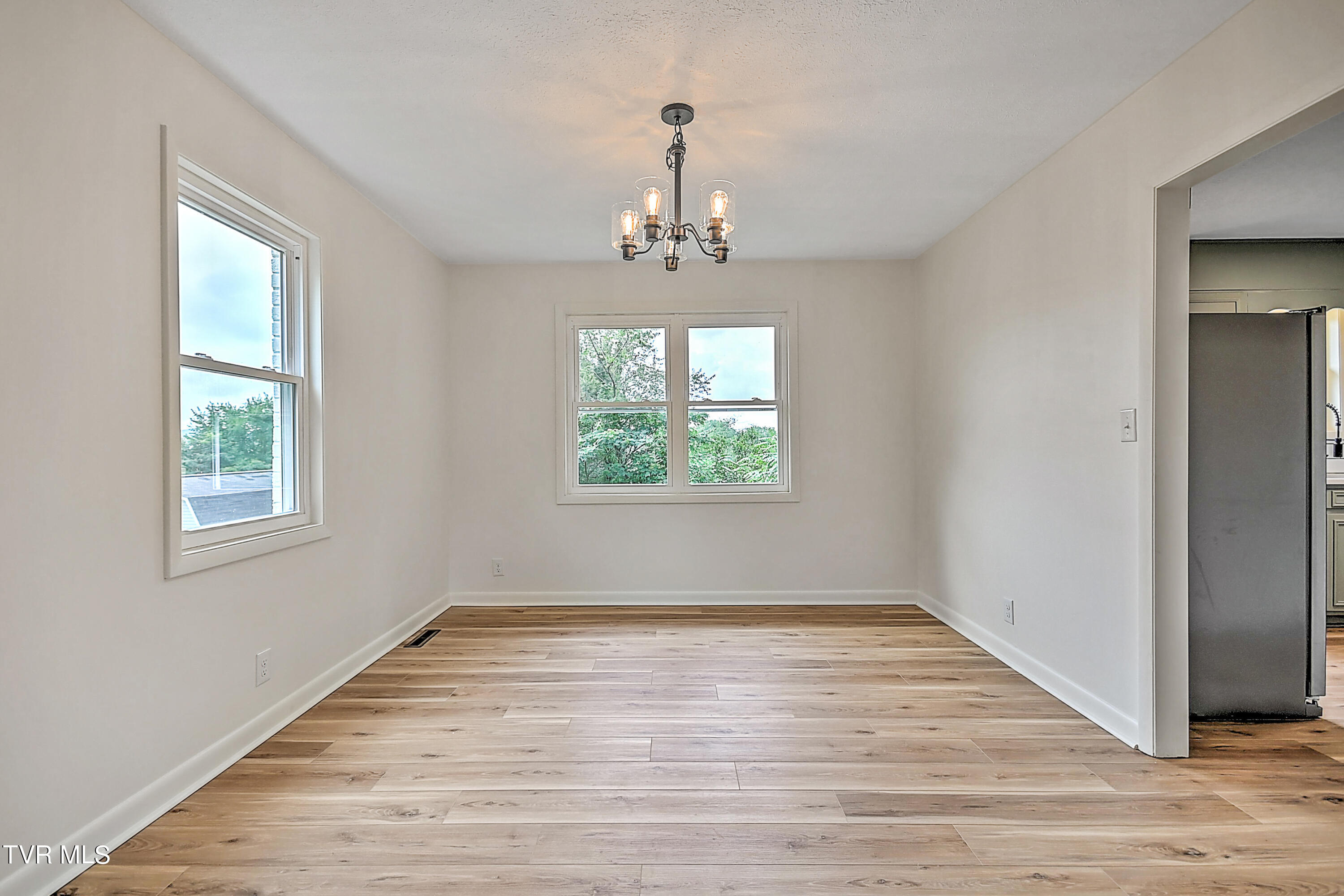 3629 Woodlark Lane
