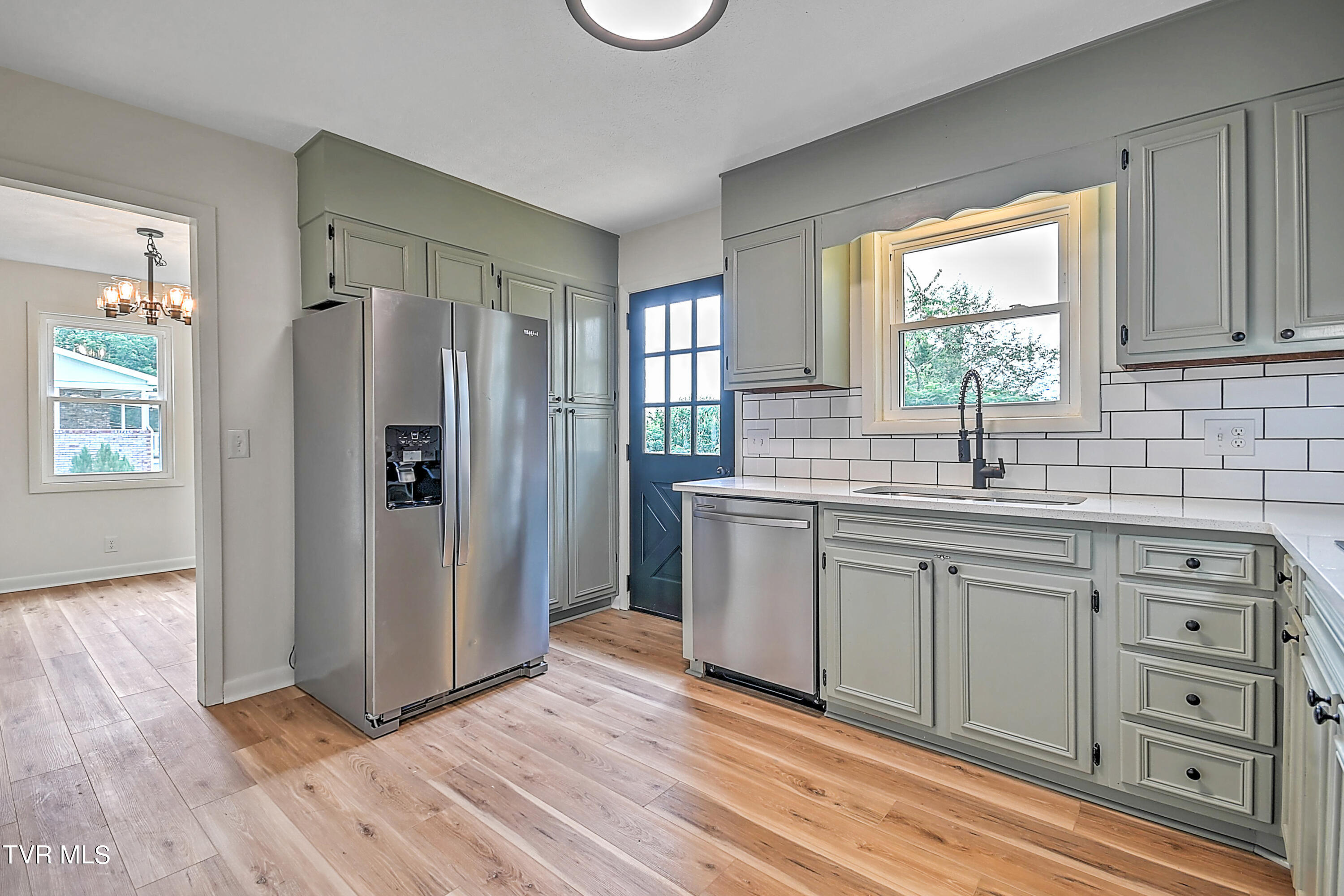 3629 Woodlark Lane