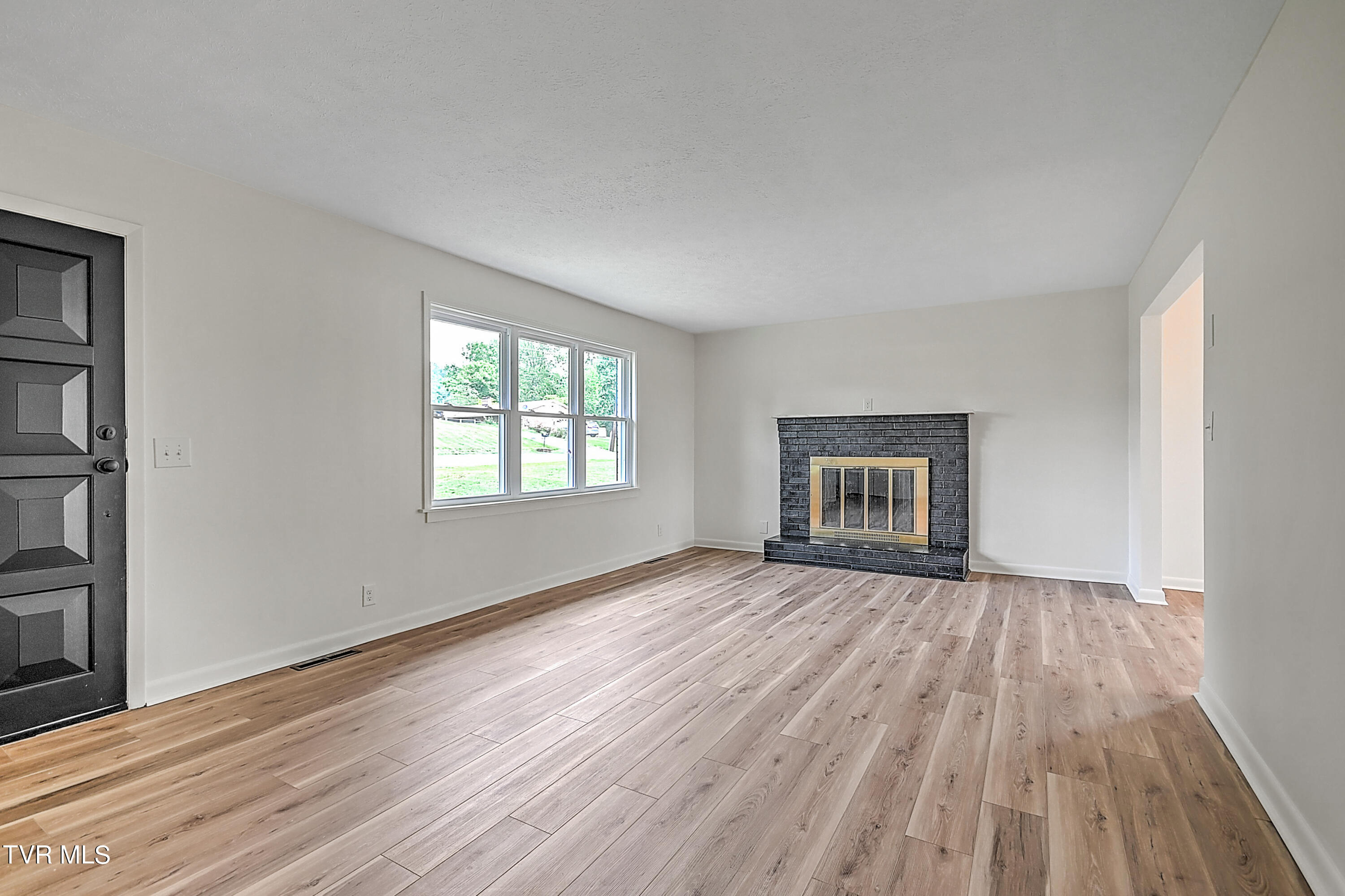 3629 Woodlark Lane