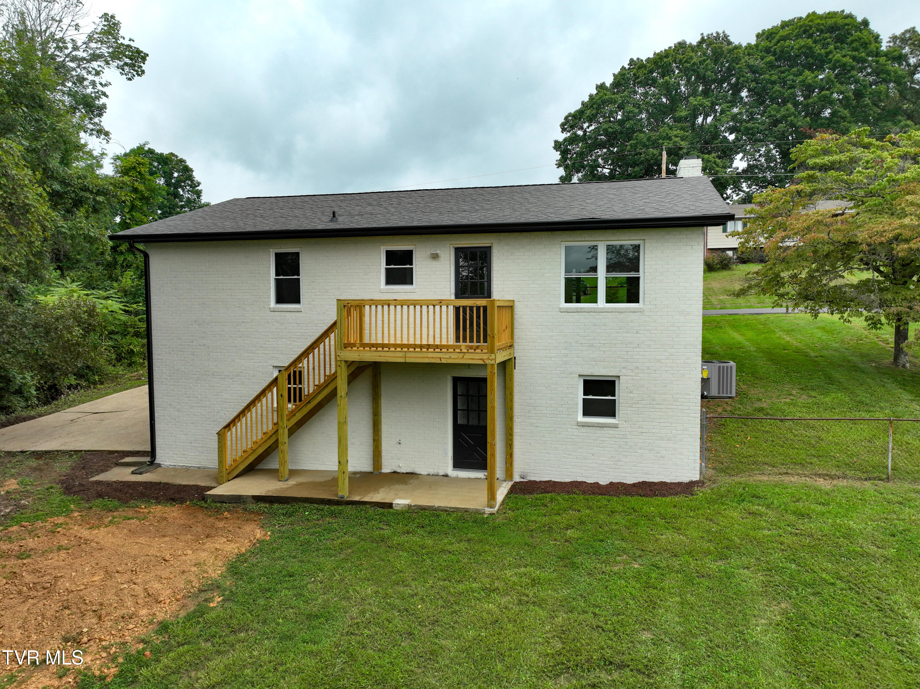 3629 Woodlark Lane