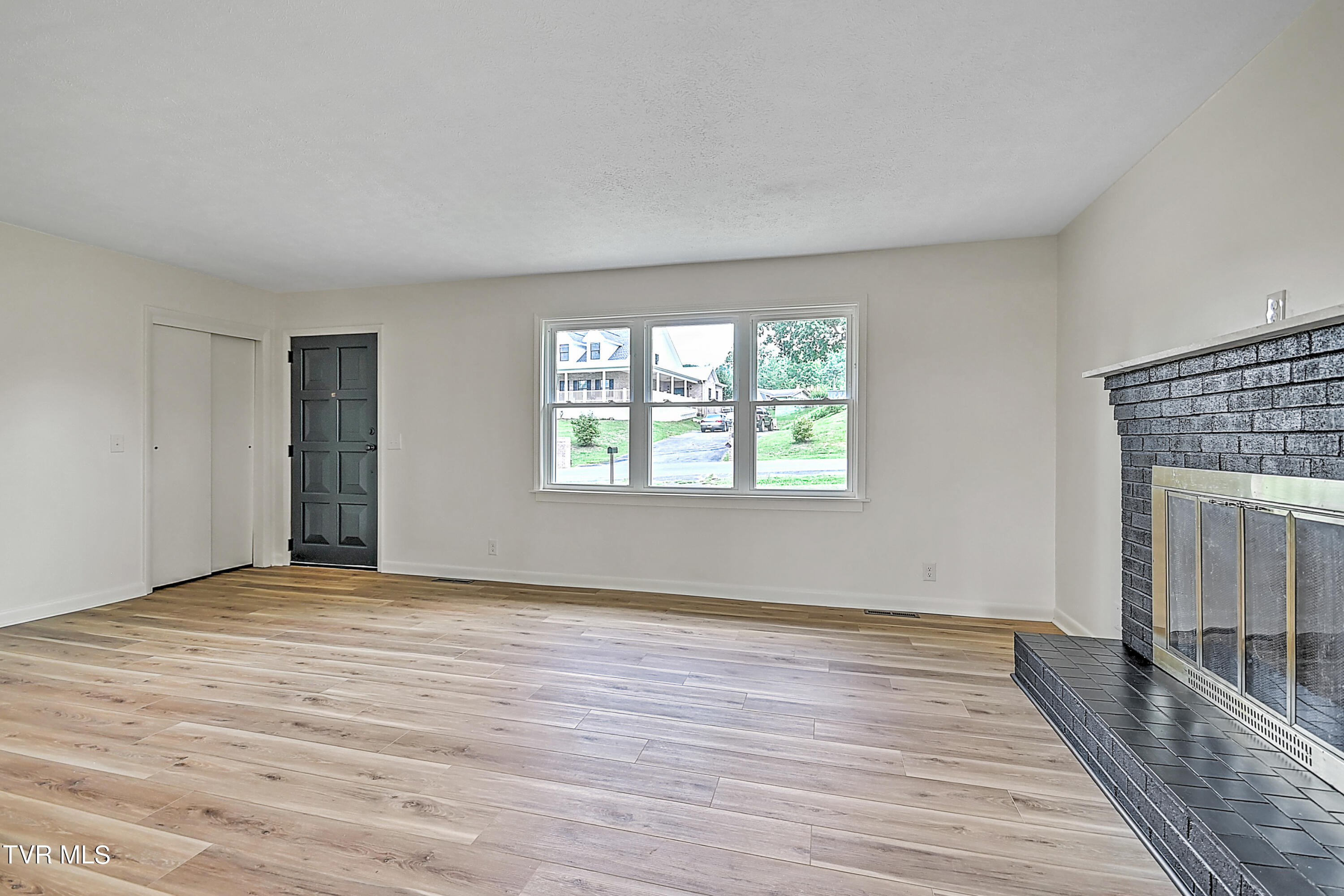 3629 Woodlark Lane