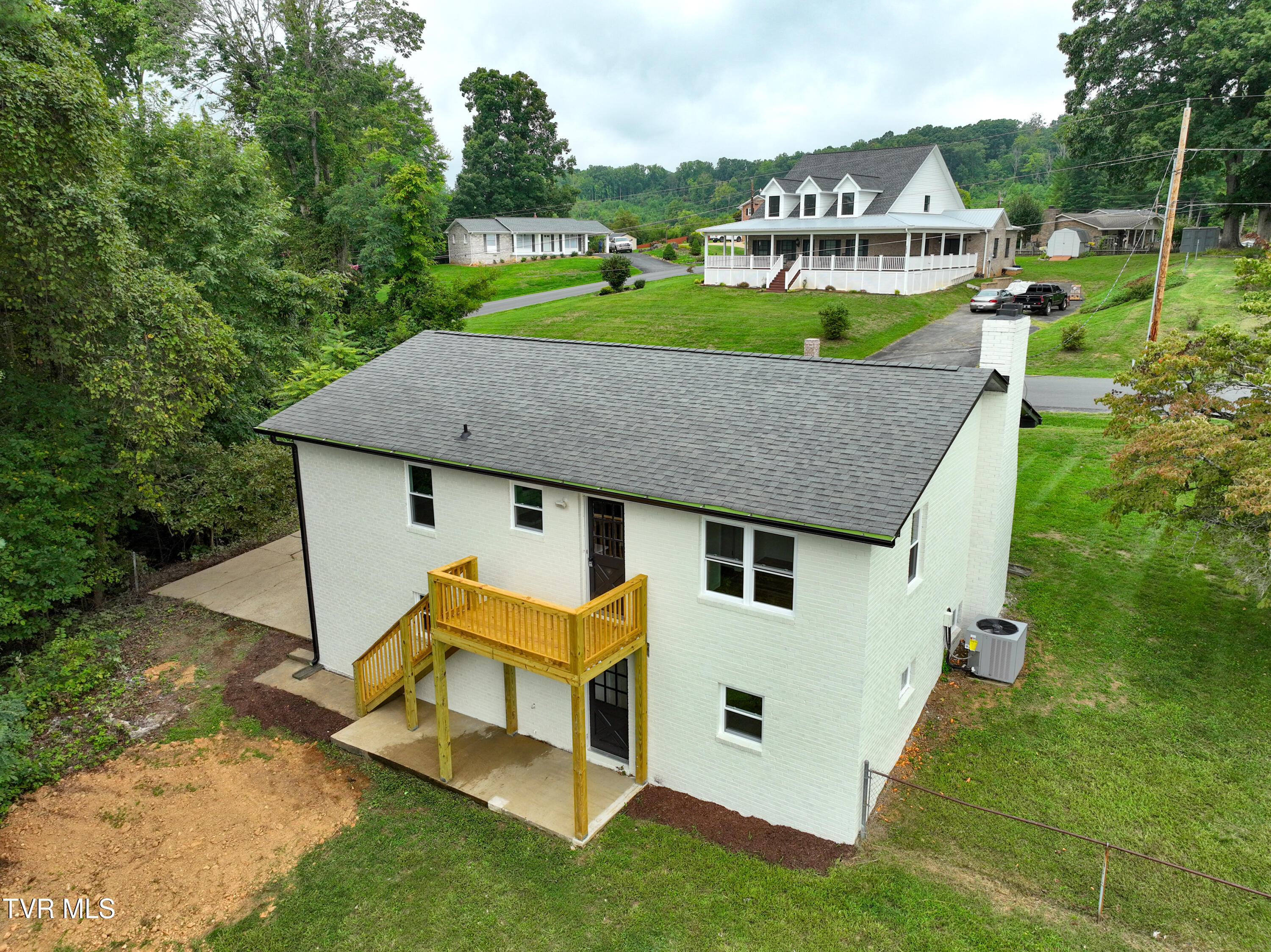 3629 Woodlark Lane