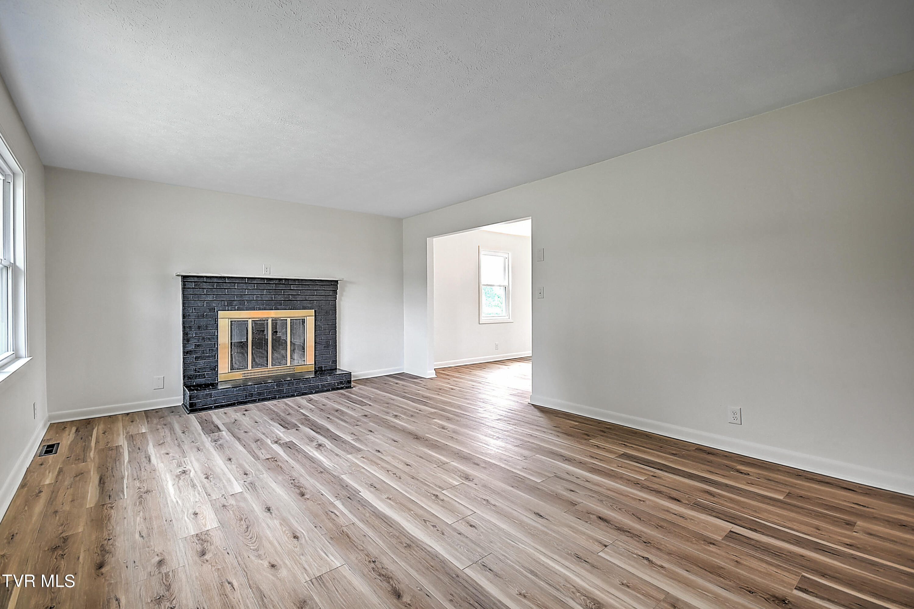 3629 Woodlark Lane