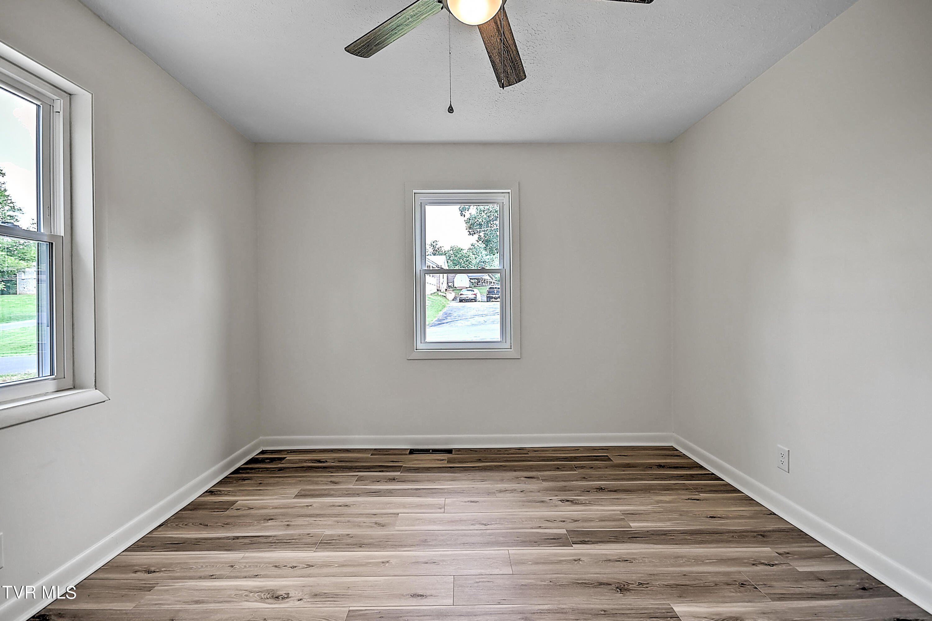 3629 Woodlark Lane