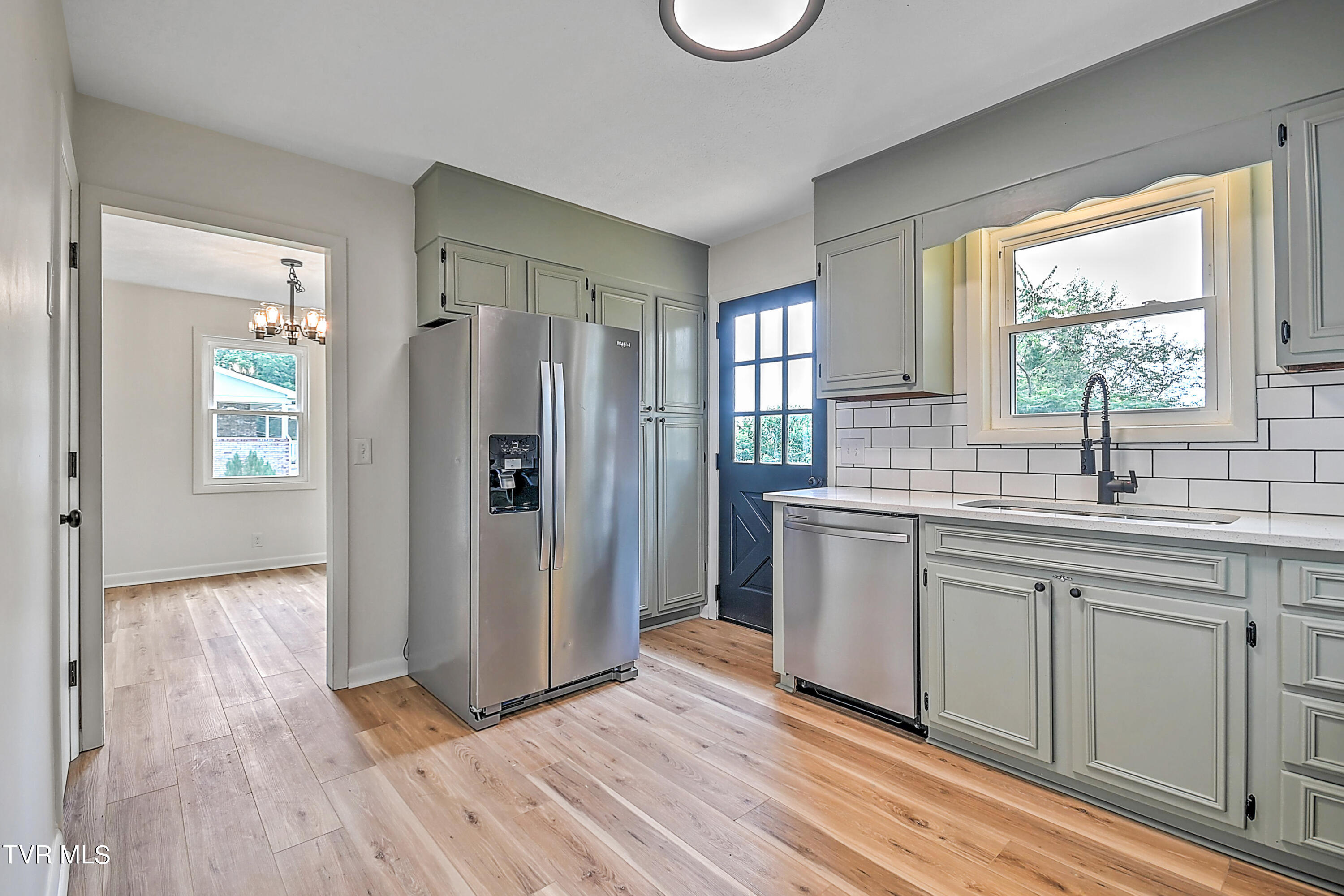 3629 Woodlark Lane