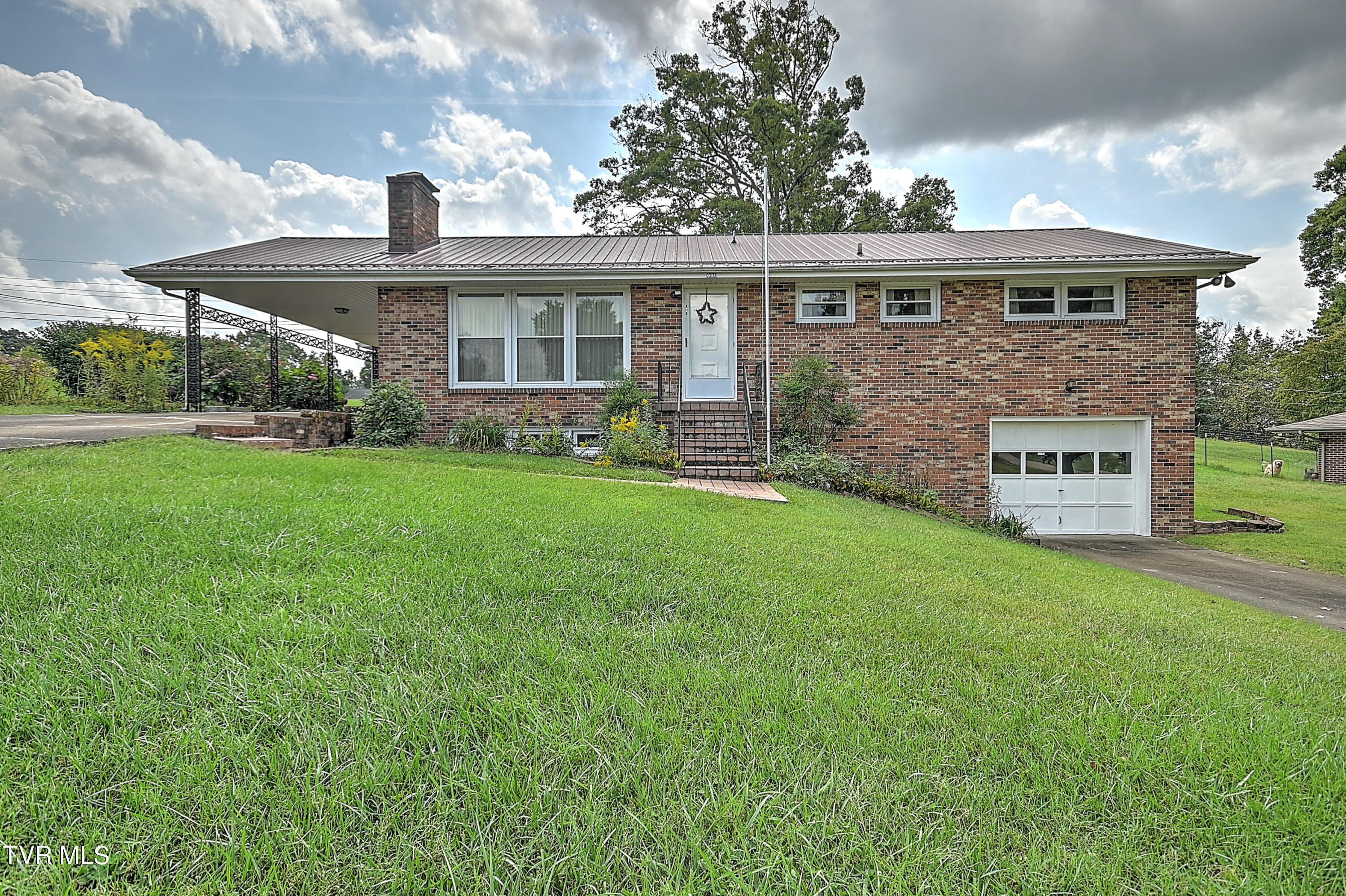 1001 Spring Valley Drive