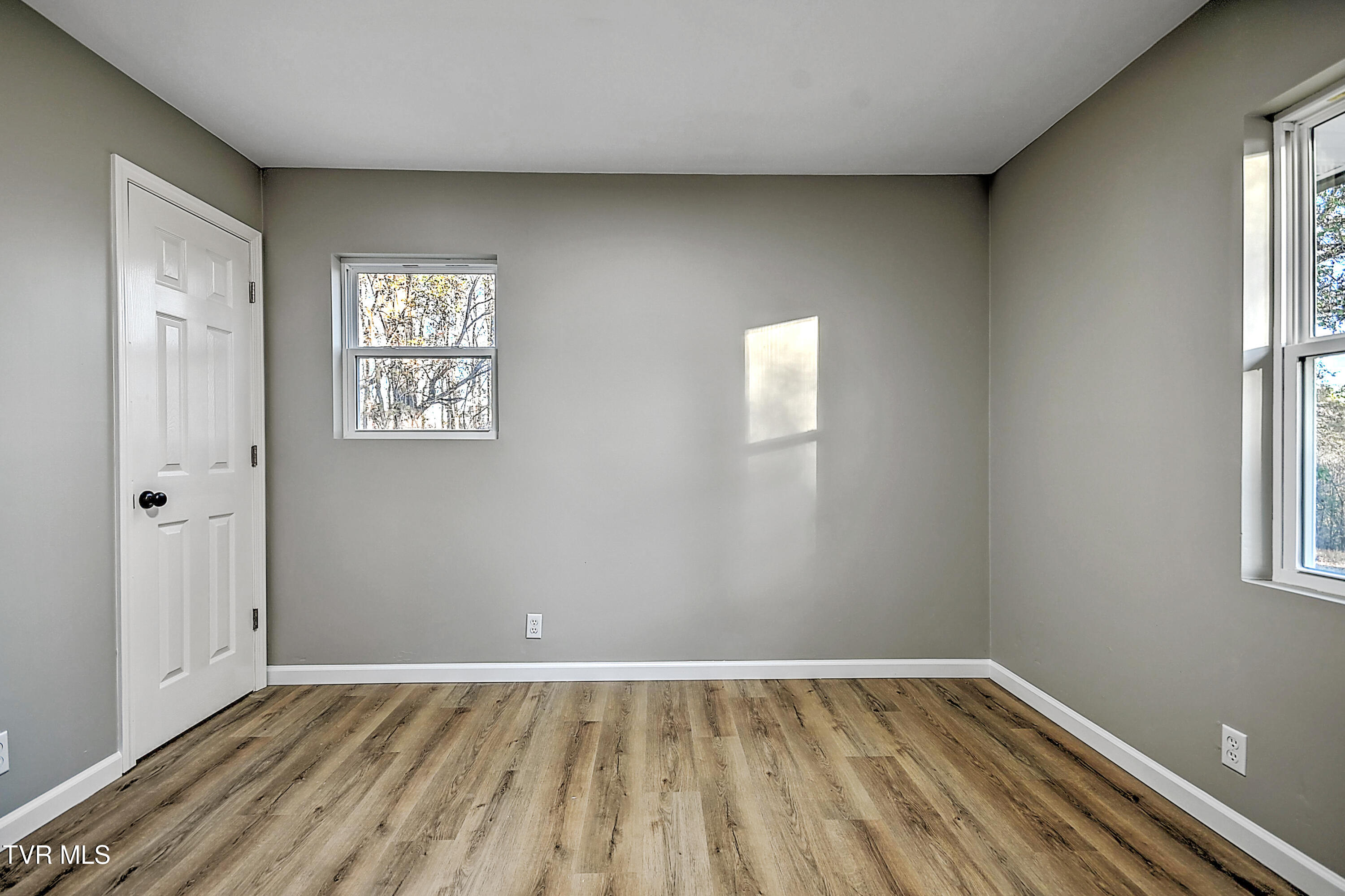 411 Spring Valley Circle