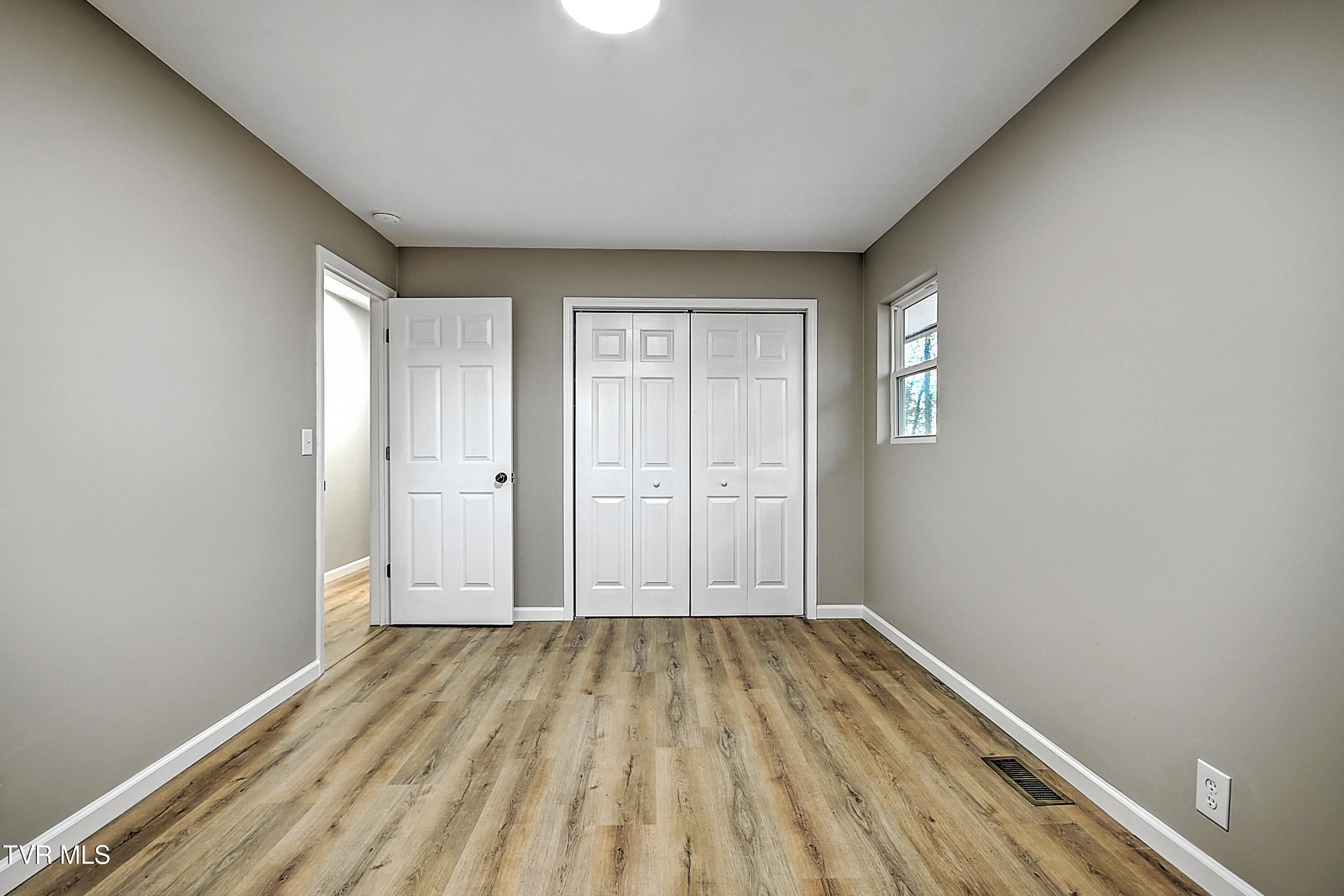 411 Spring Valley Circle