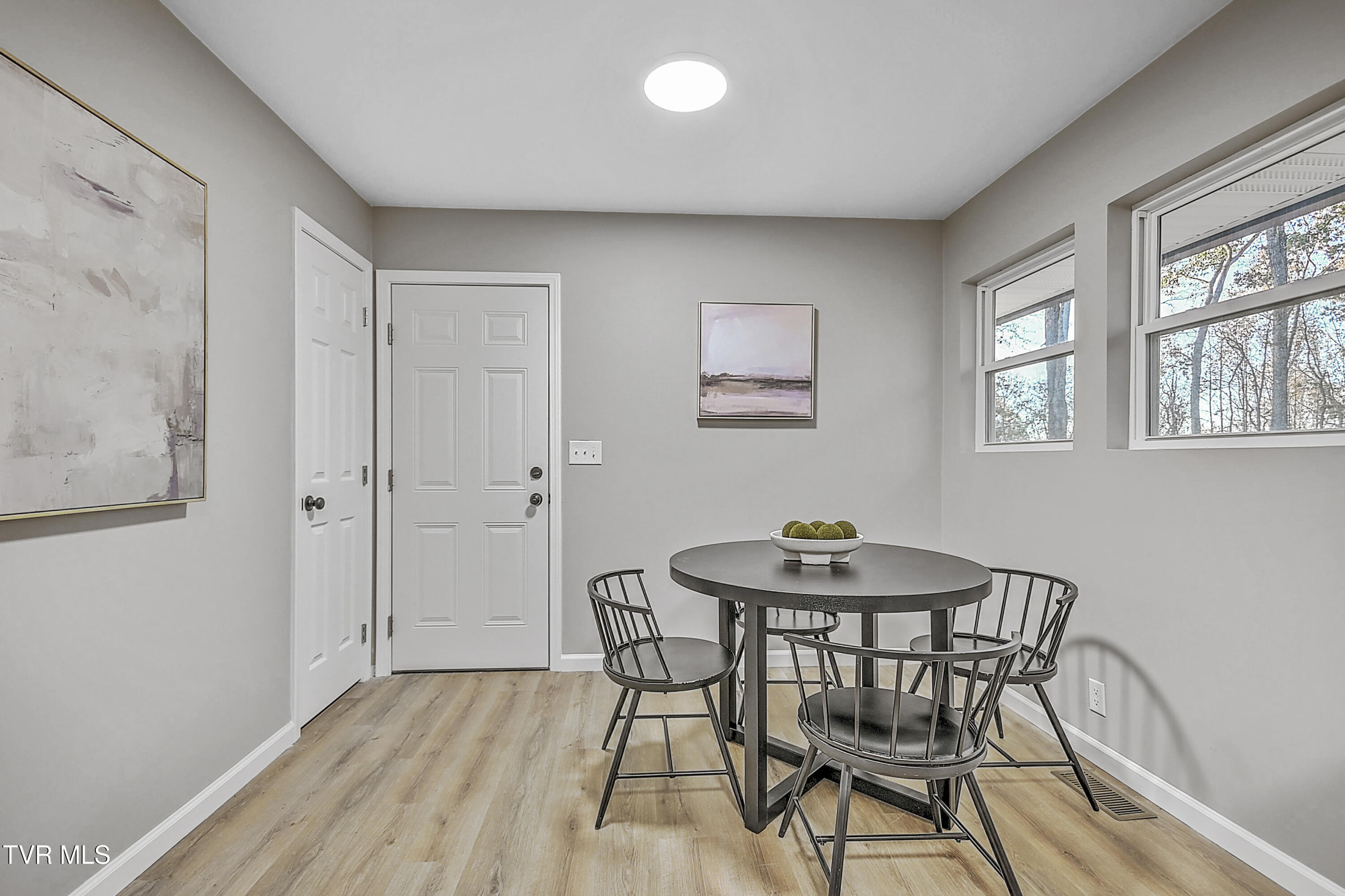 411 Spring Valley Circle