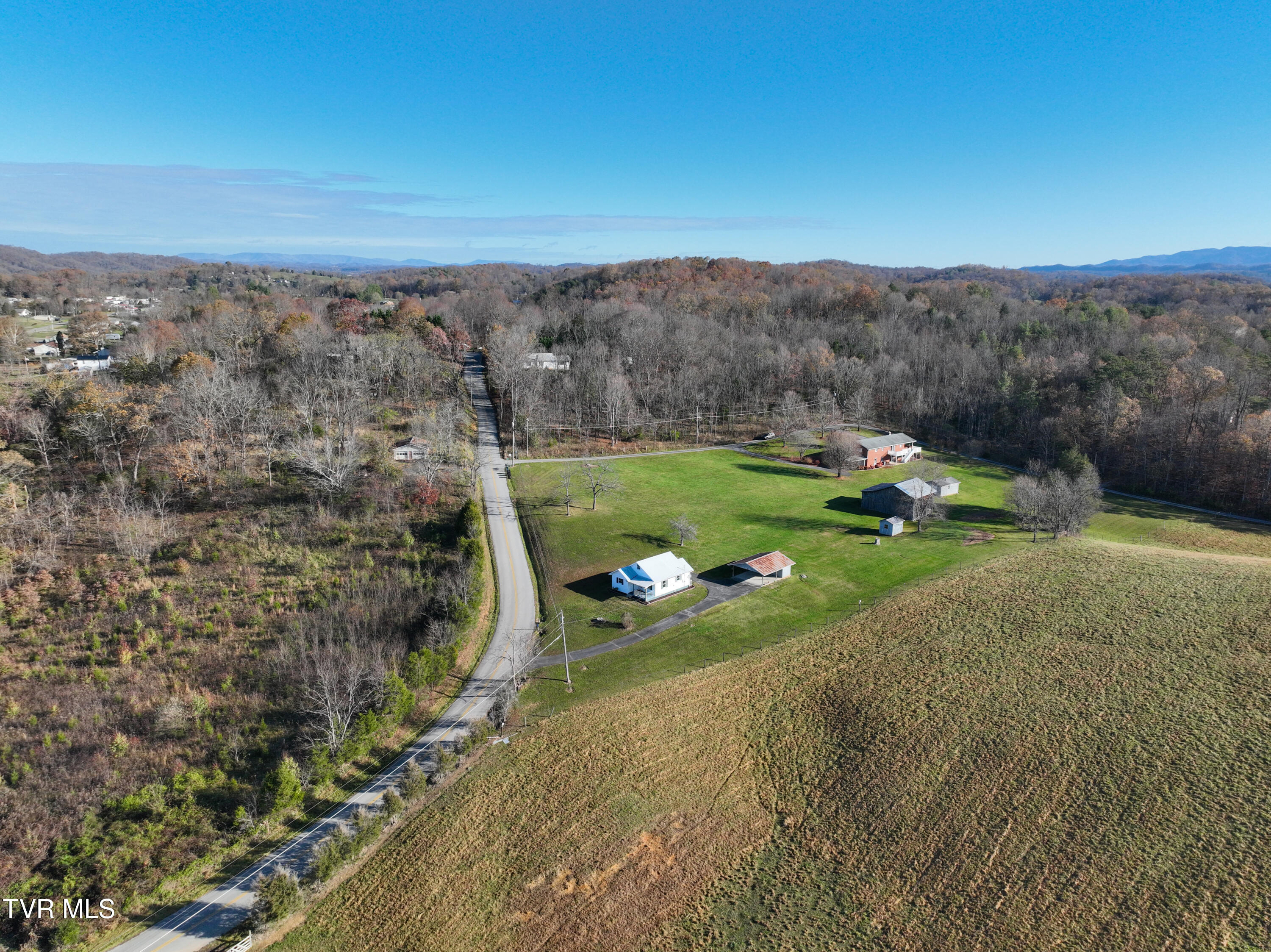 124 Harrington Hollow Road
